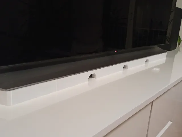 Riser for LG C1 OLED TV with cable management
