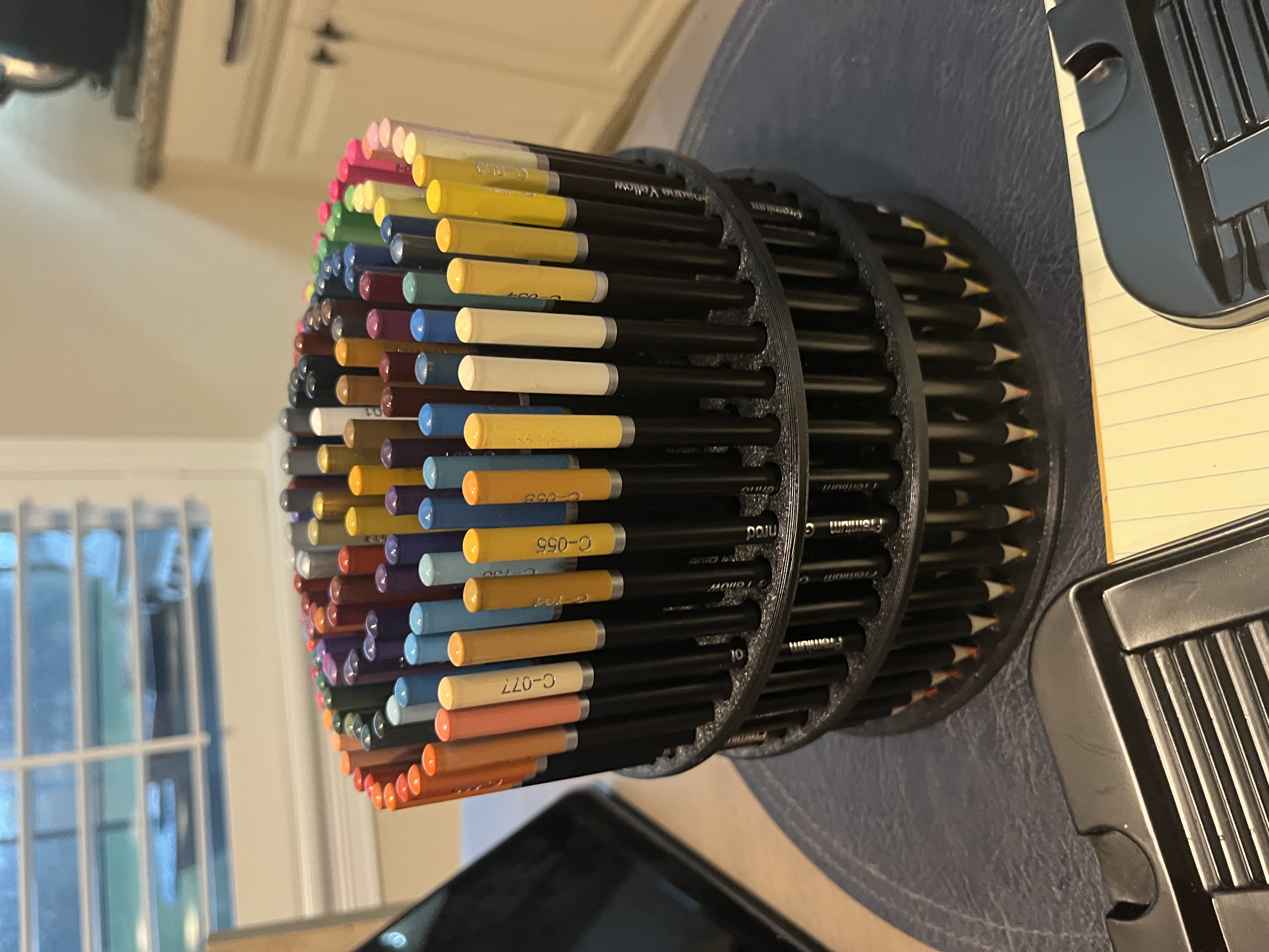160 Pencil Holder for Artists
