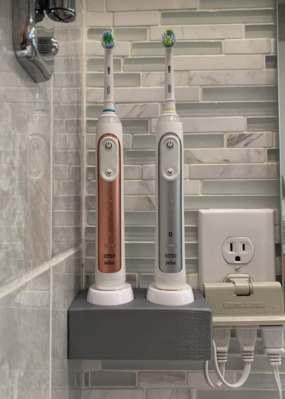 OralB Toothbrush Charging Station with Integrated Waterpik Tip