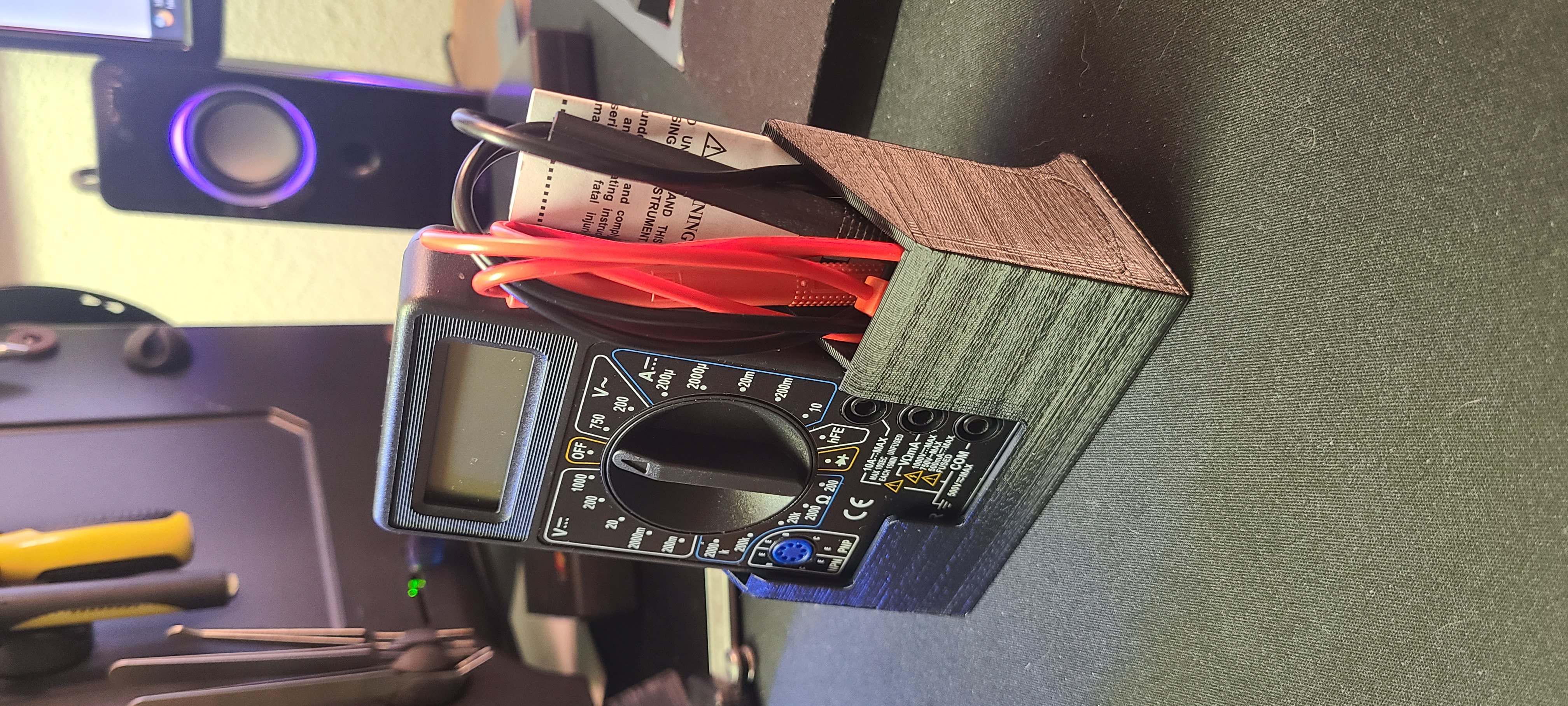 Multimeter Stand (DT830B)