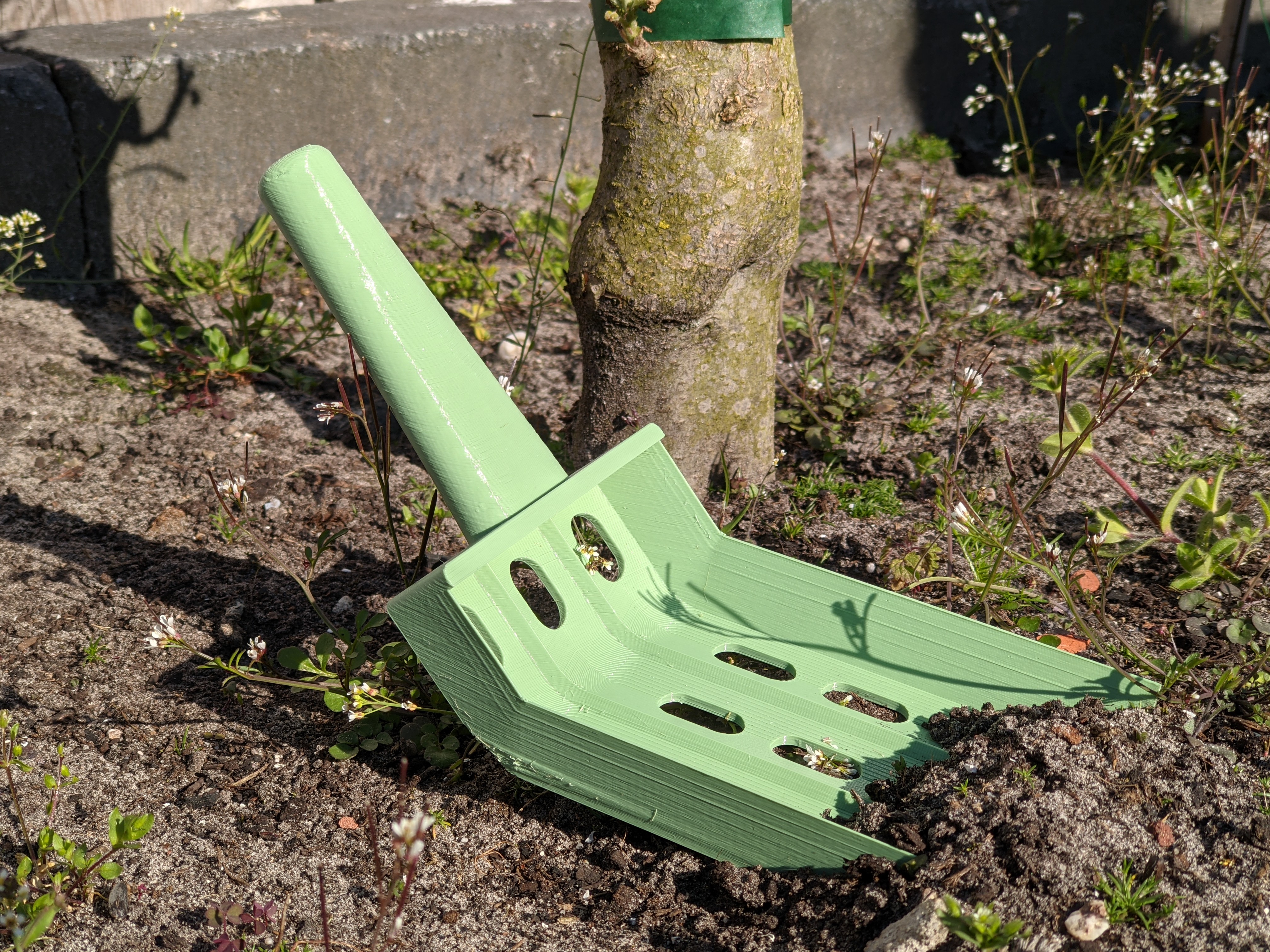 Miniatura 4 do modelo 3D The ultimate garden weeding tool