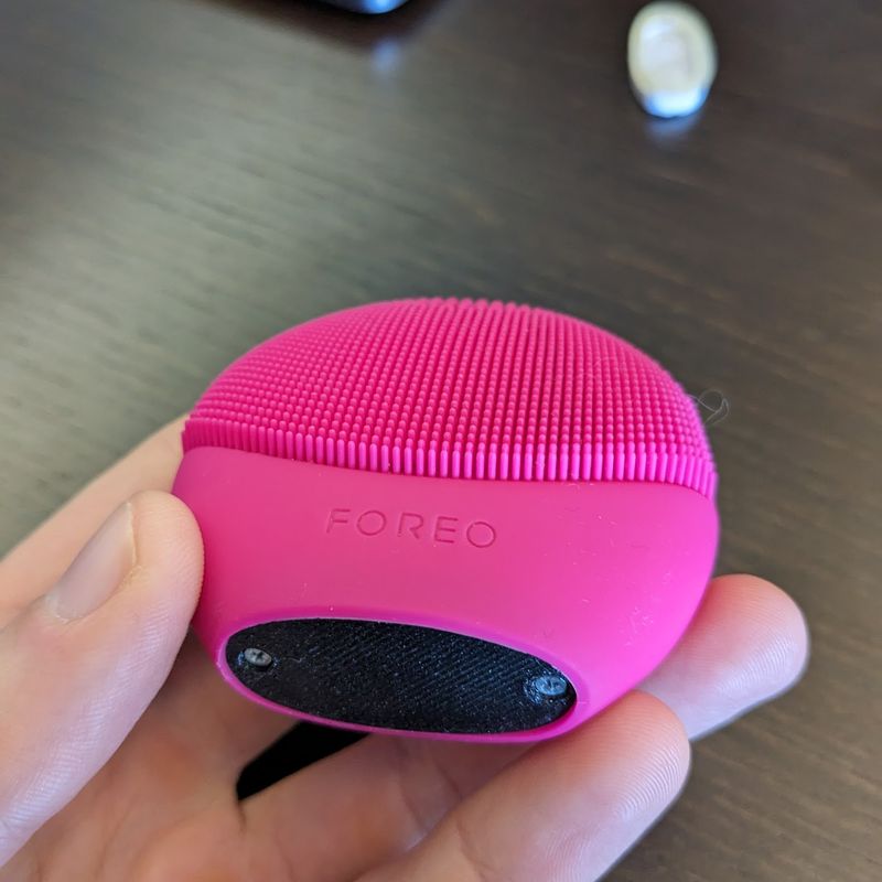 Foreo Luna battery lid replacement by Andrea Fontana | Download