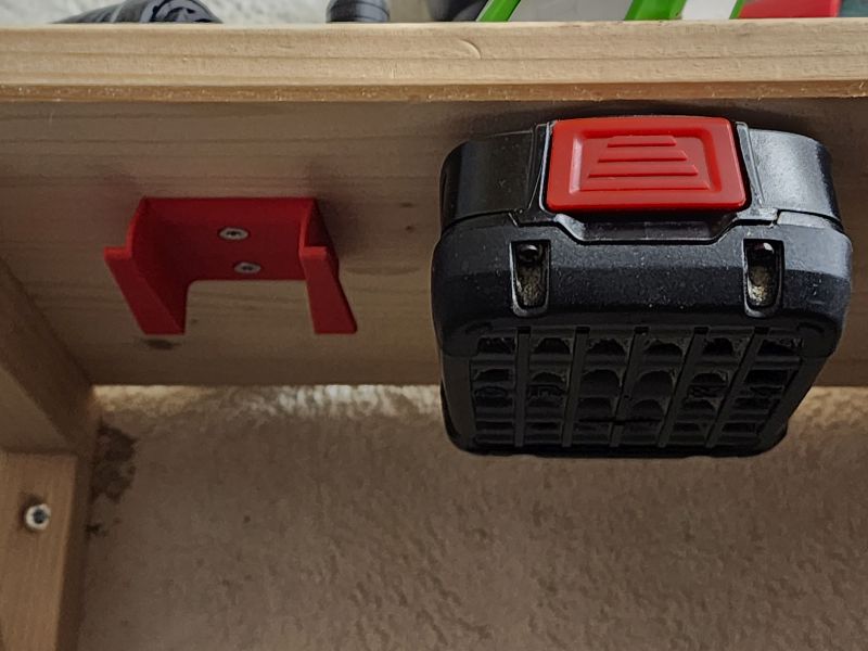 Battery holder for Bosch Green 18V battery