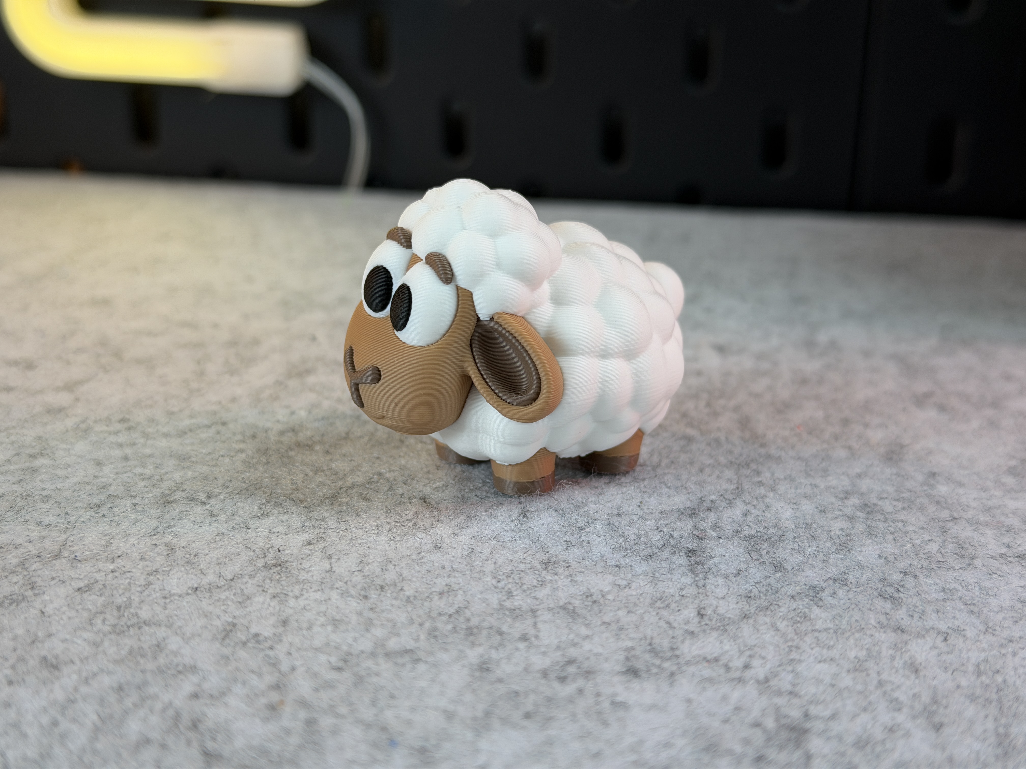 Miniatura 11 do modelo 3D Cute Sheep