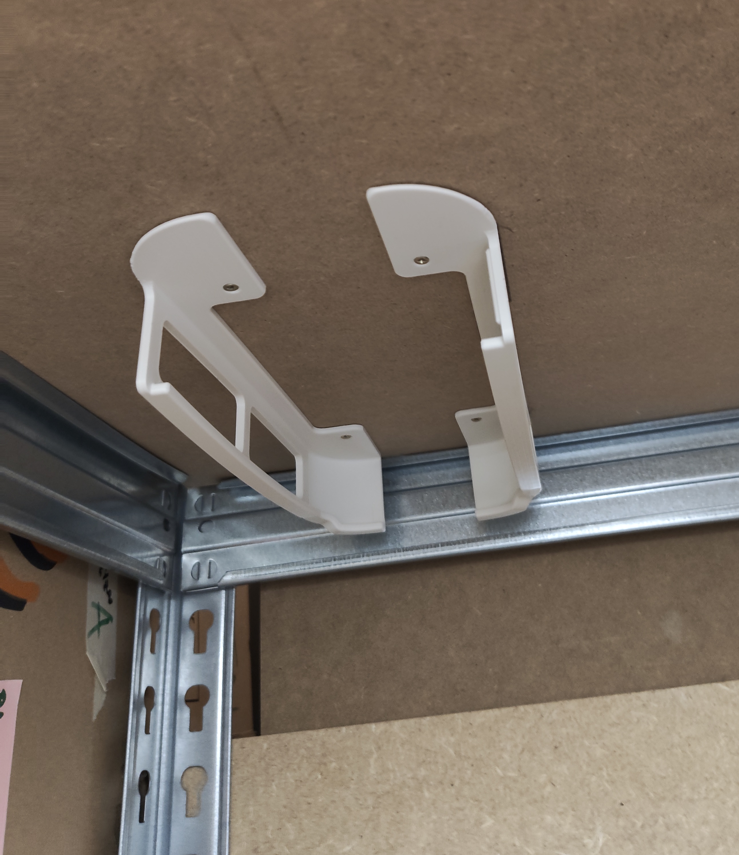Hanger for Filament Drybox/Storage (Amazon Cereal Filament boxes) — miniatura 2