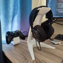 High headphone stand