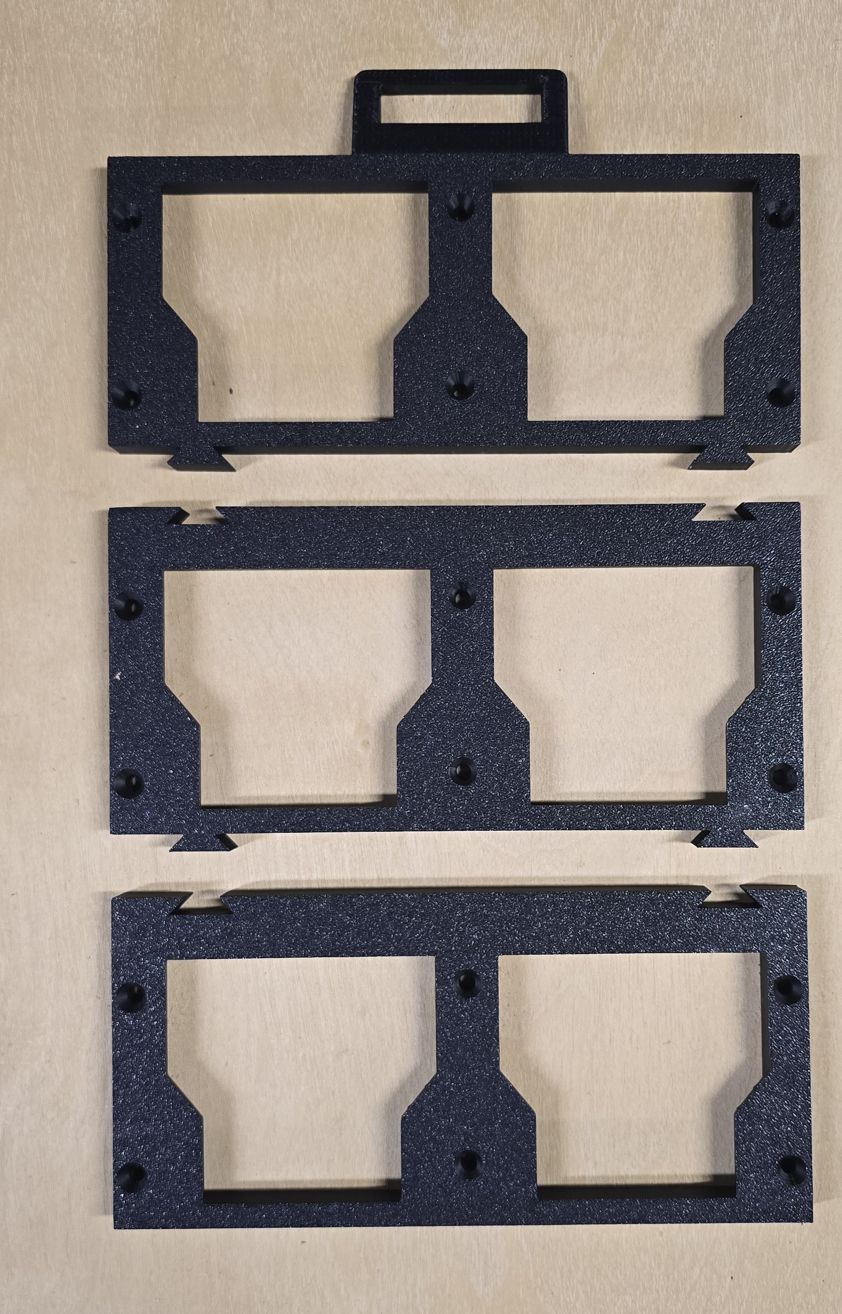 Milwaukee Packout Mounting Plate (3 pieces for 220x220 build plate)