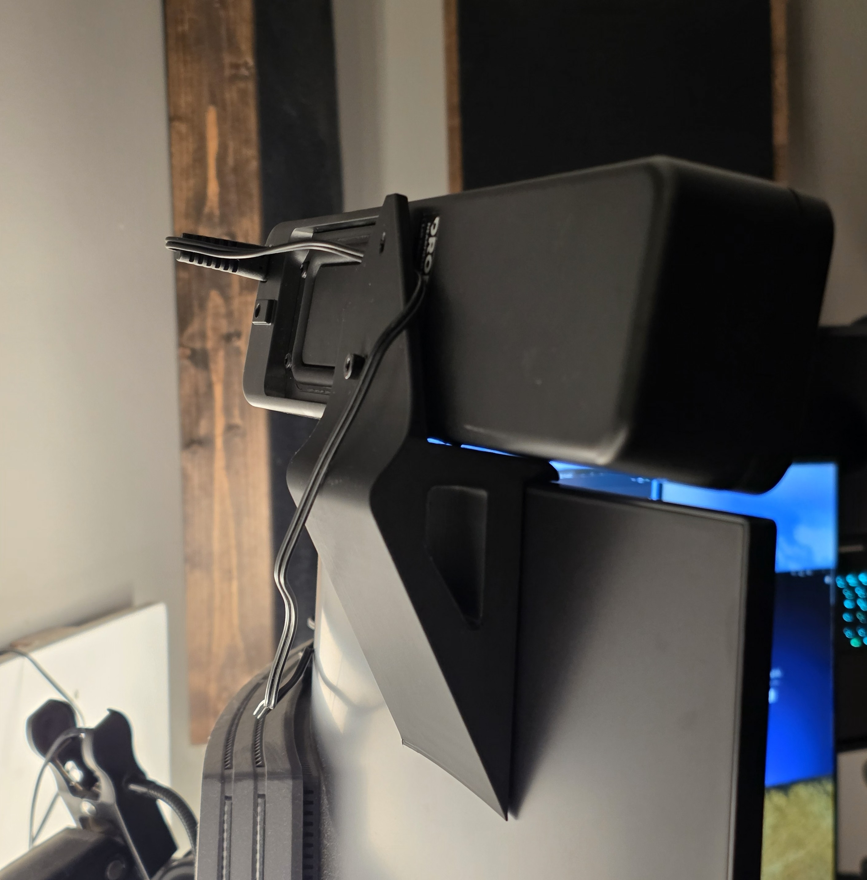 Drop BMR1 monitor mounts