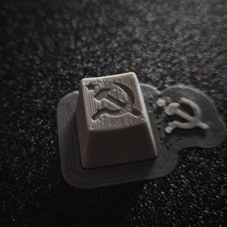 Hummer and sickle Esc keyboard
