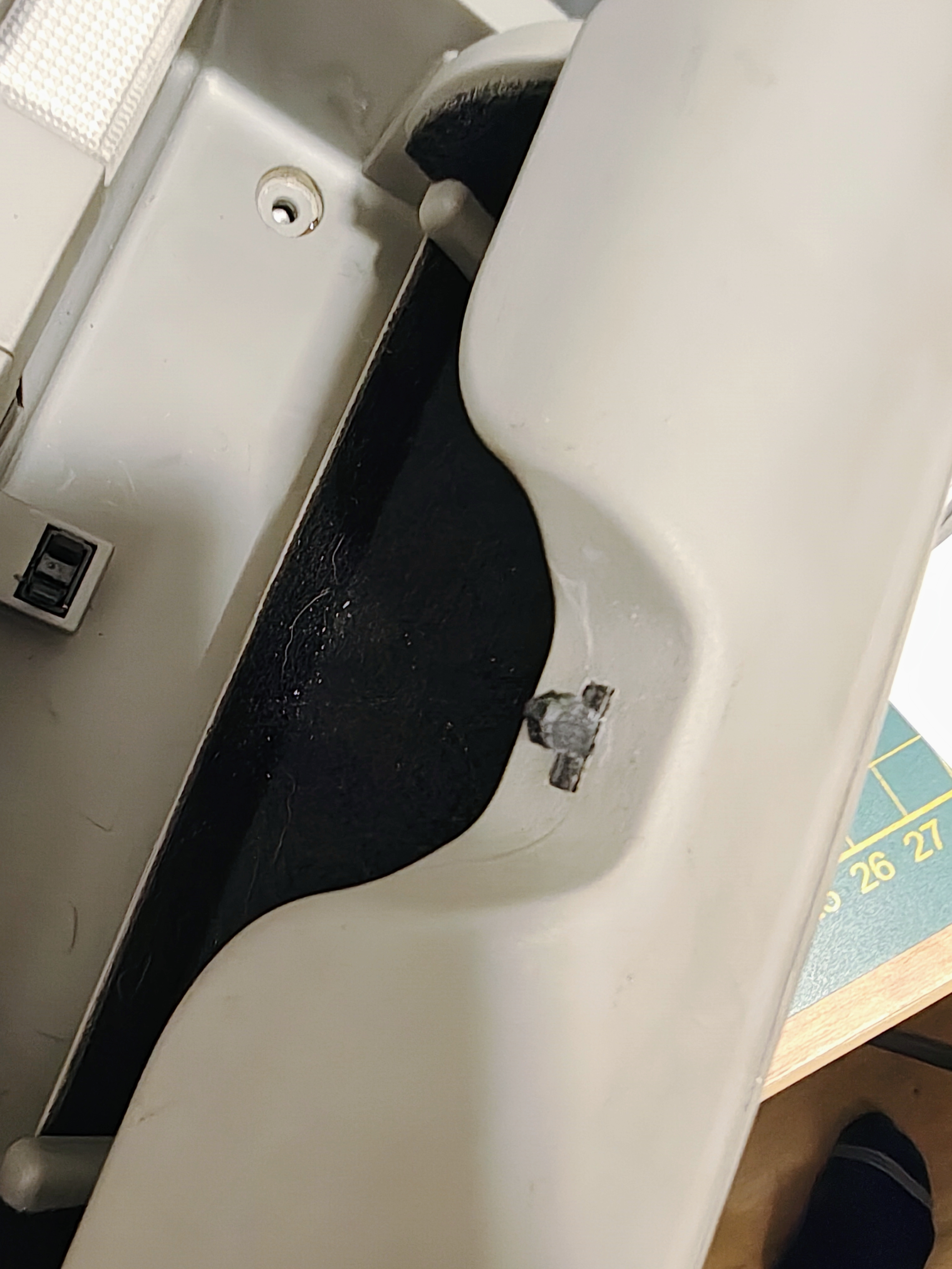 Kia Pro Ceed sunglasses holder box clip
