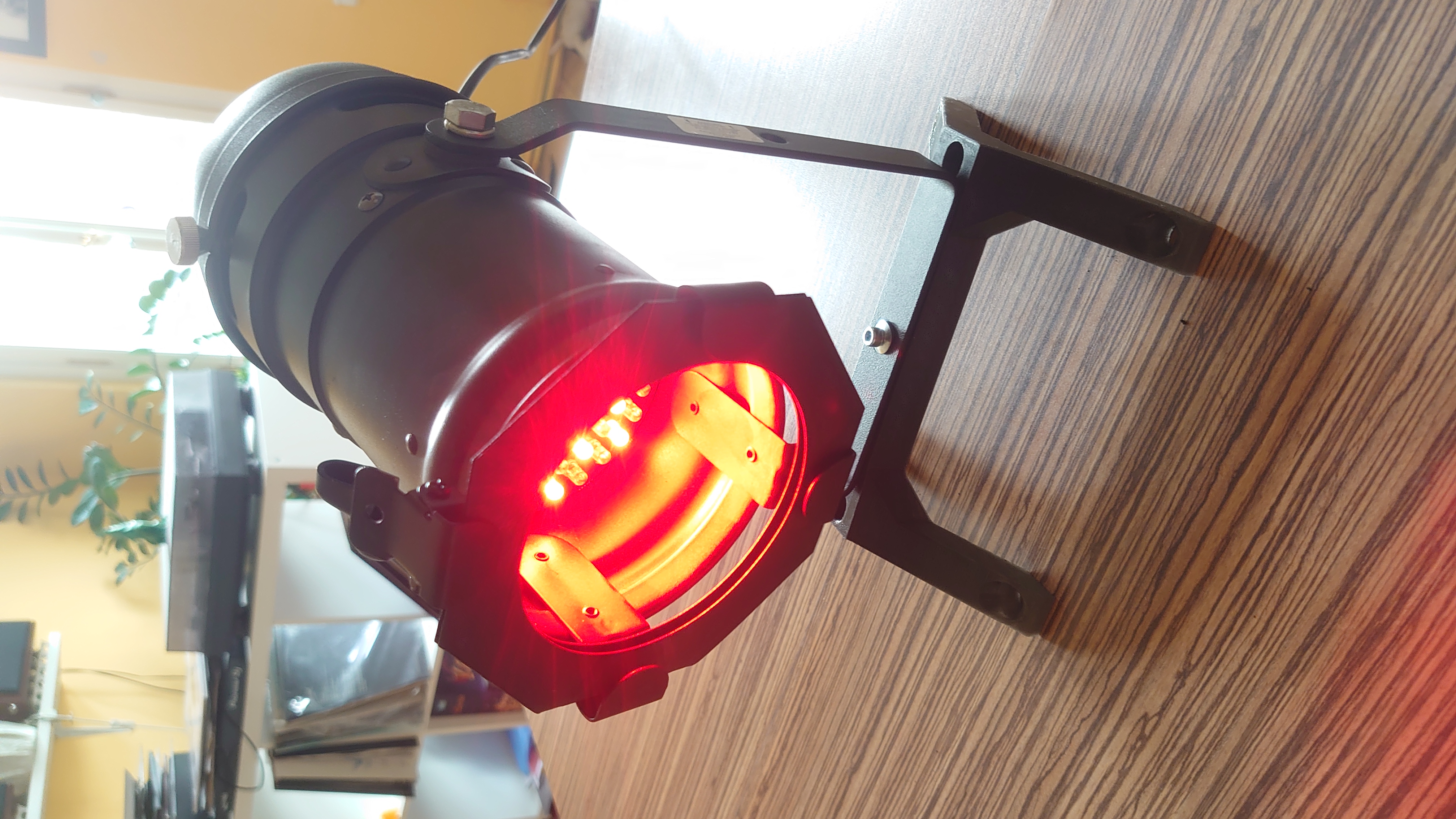 Multi-purpose Light Stand for Theatre Lights Stairville LED PAR 36