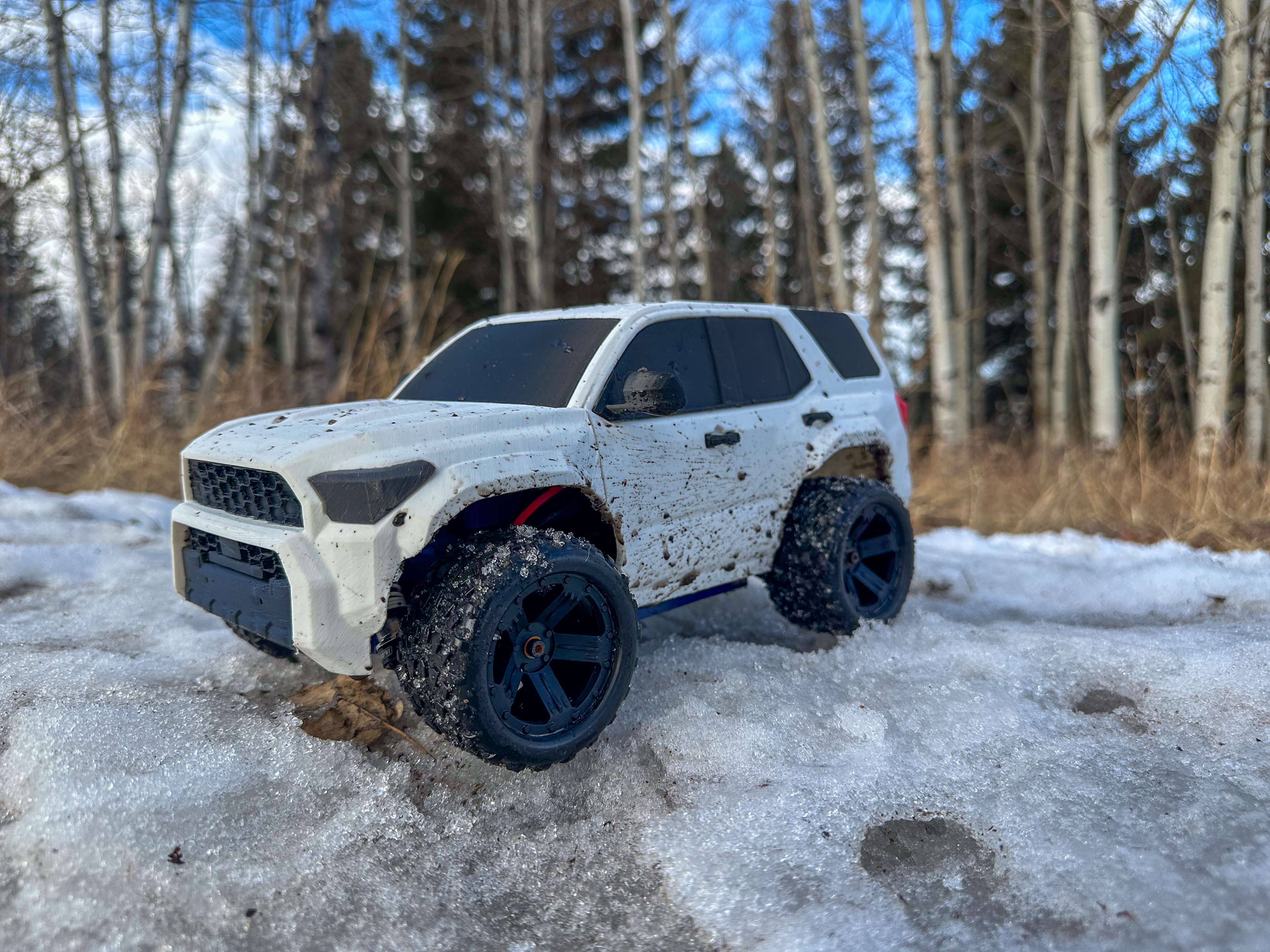 Toyota 4Runner-Inspired 3D Printed RC Car Body & Chassis (MadBaxRC) Kit – STL + 3MF Files