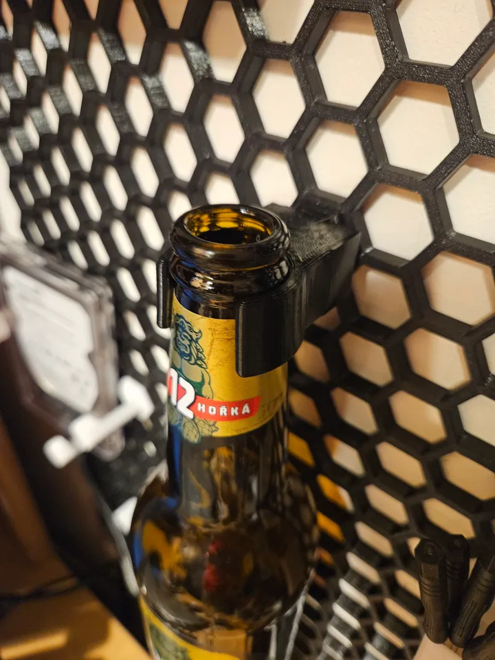 Circular Beer Bottle Carrier by Skewed Perception, Download free STL model