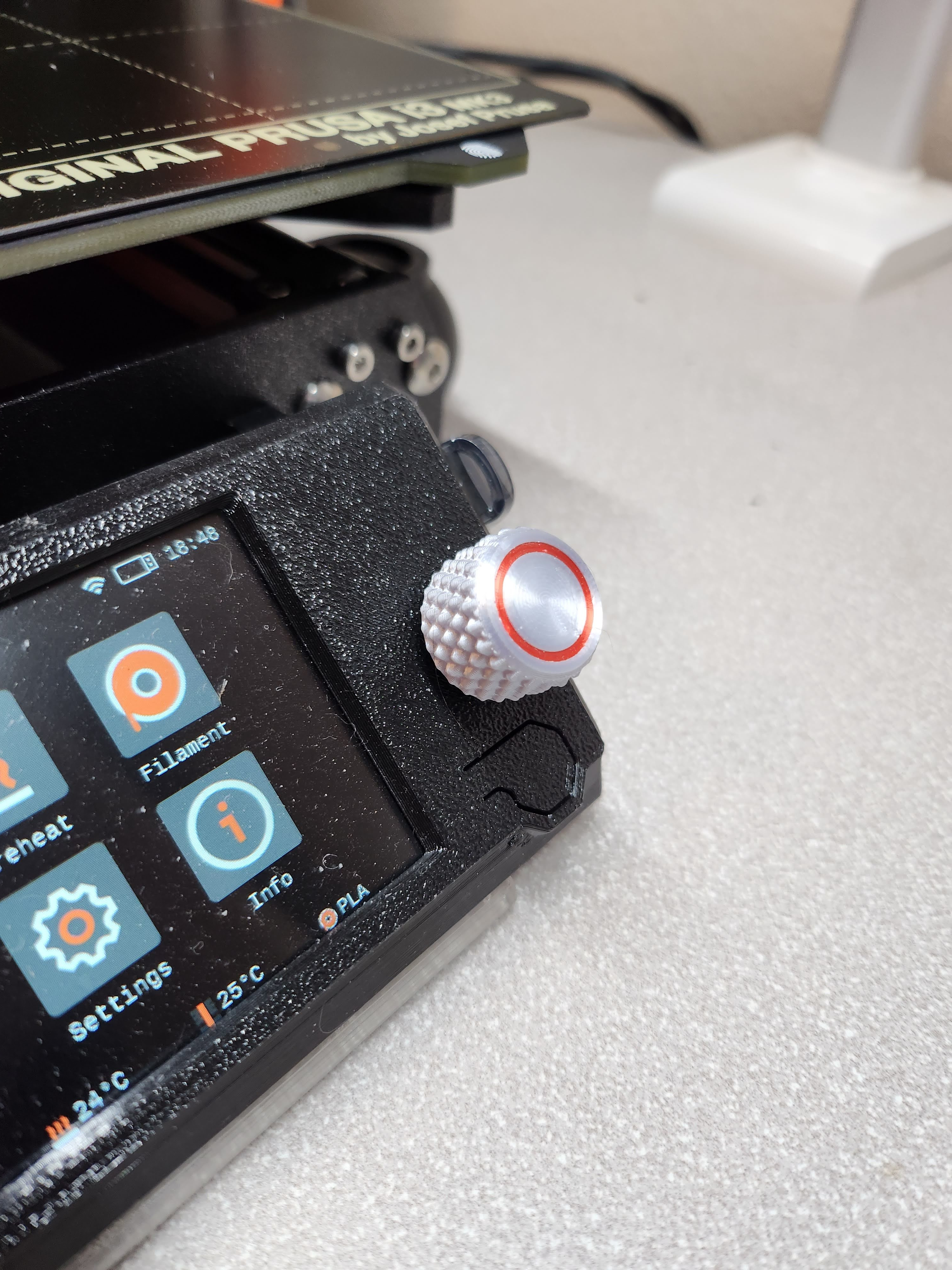xLCD Knurled Knob with more "Bling" (accent ring)