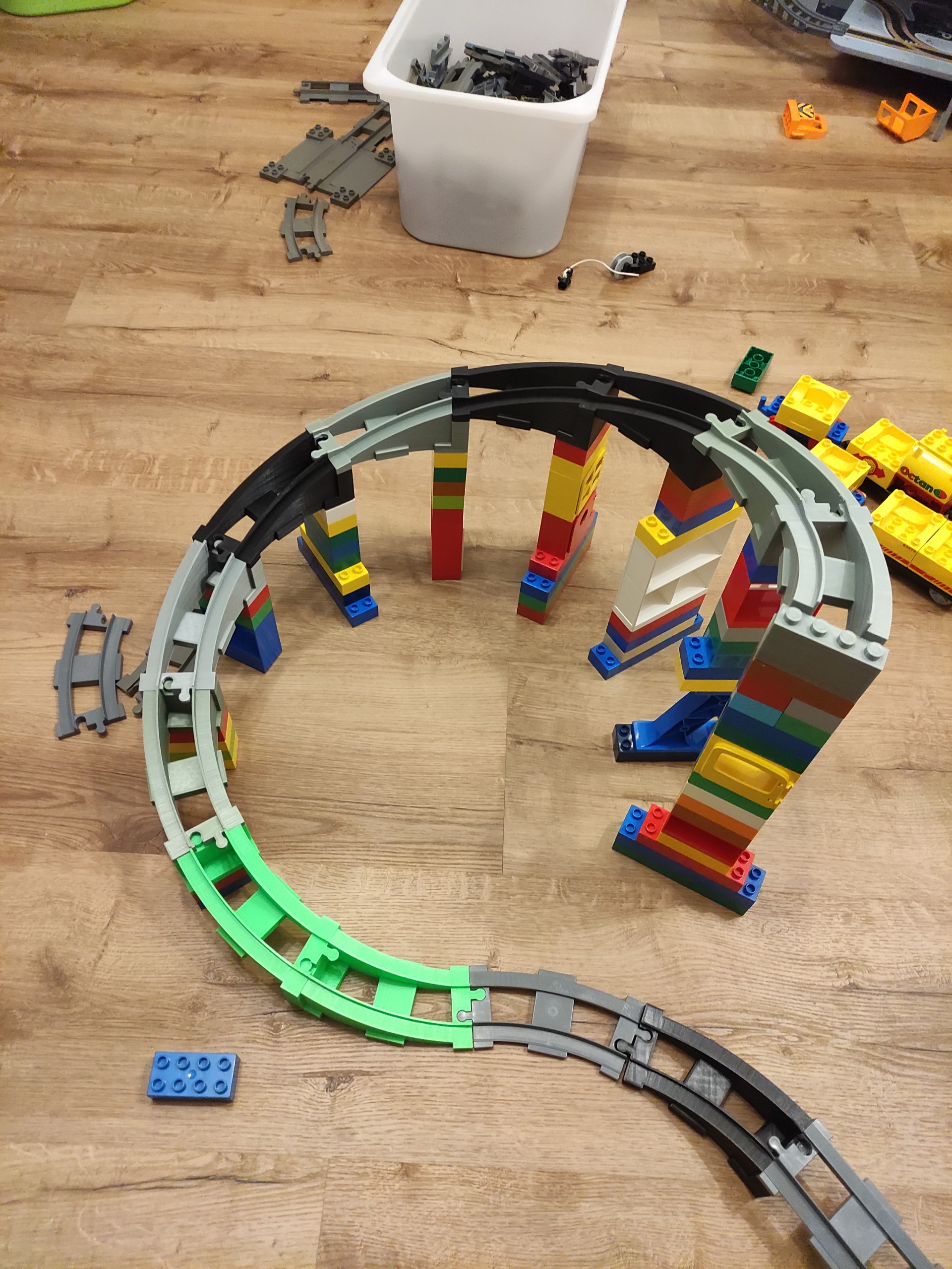 Lego Duplo Bahnschiene / Railroad track by Didi HabIch | Download free ...