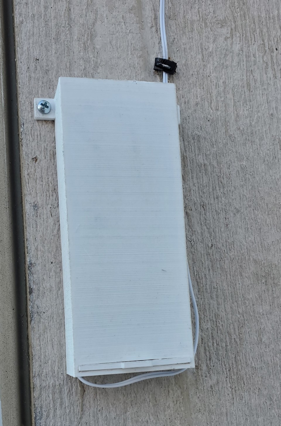 Ambient Weather WH31P Temperature Sensor Holder