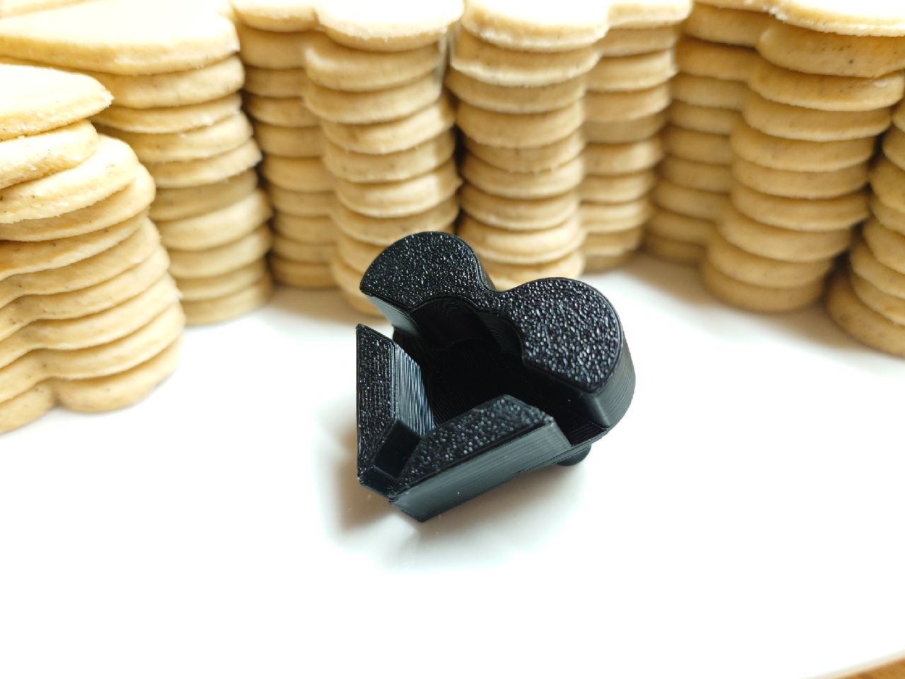 "Çerez Kesici Seti - 6 Kalp" için Extractor (Sadece Plastik Aparattır!!!)