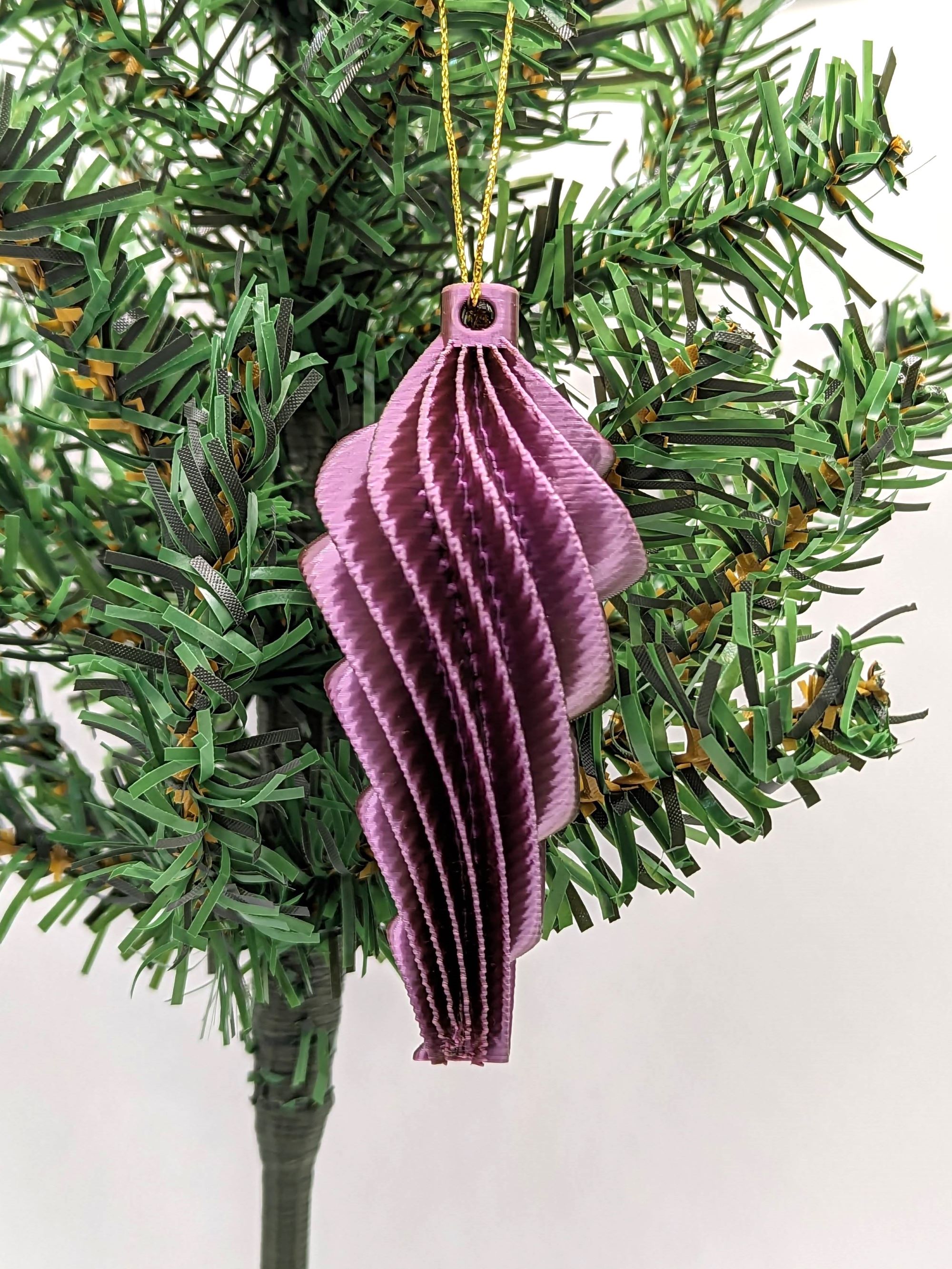Spiral Christmas Tree Ornaments by Ken Mills Download free STL model