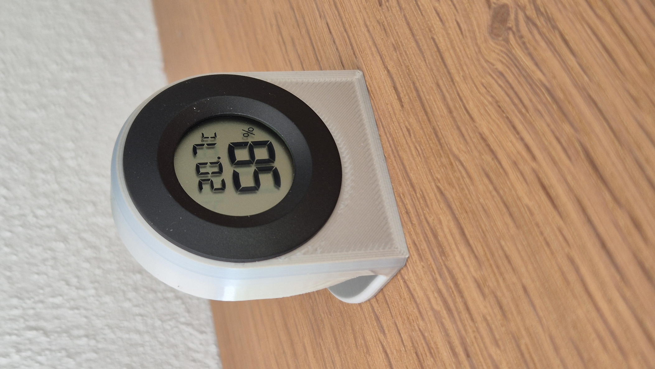 LCD Thermometer Stand