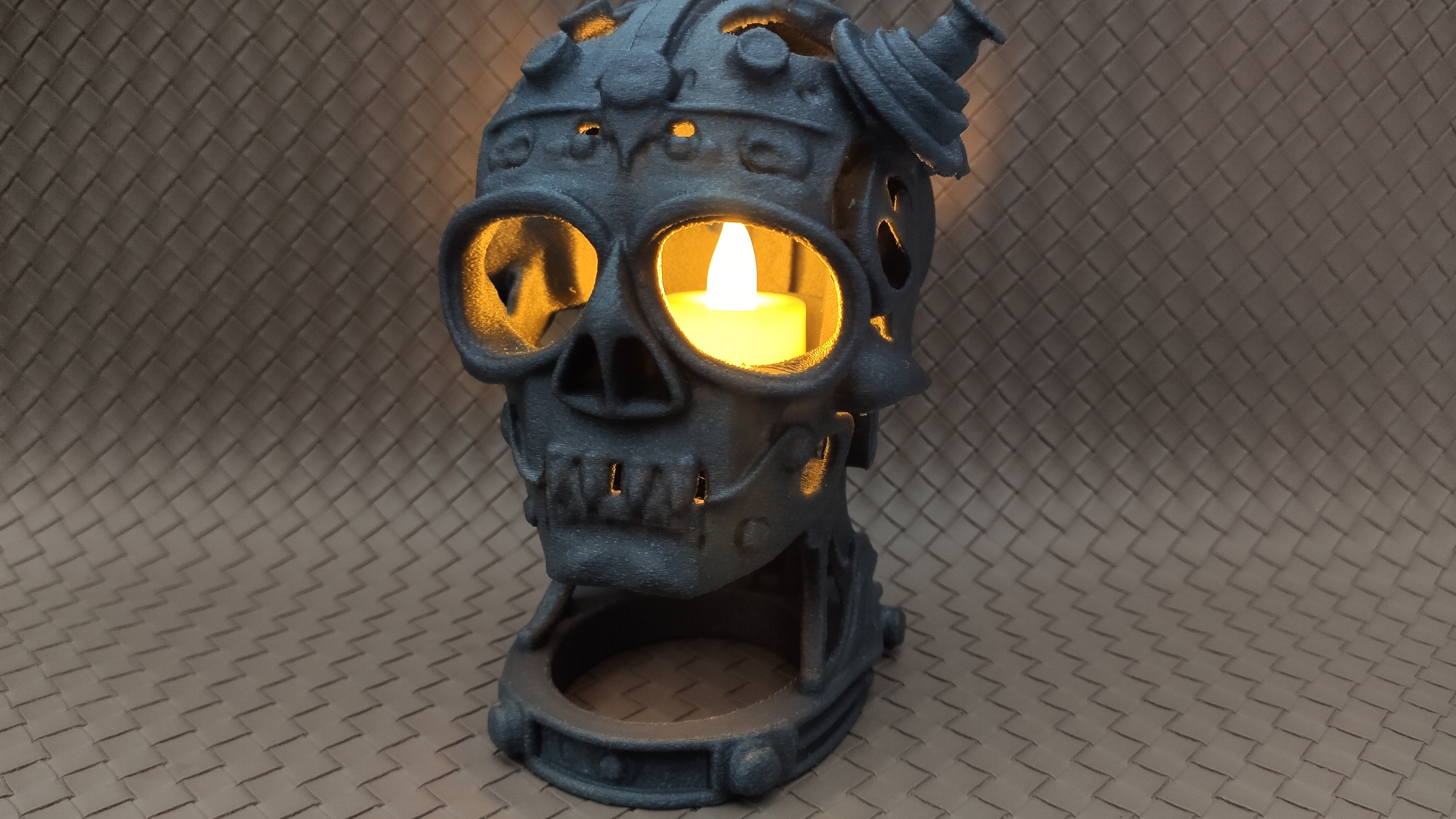 Steampunk Skull - LED tea light holder