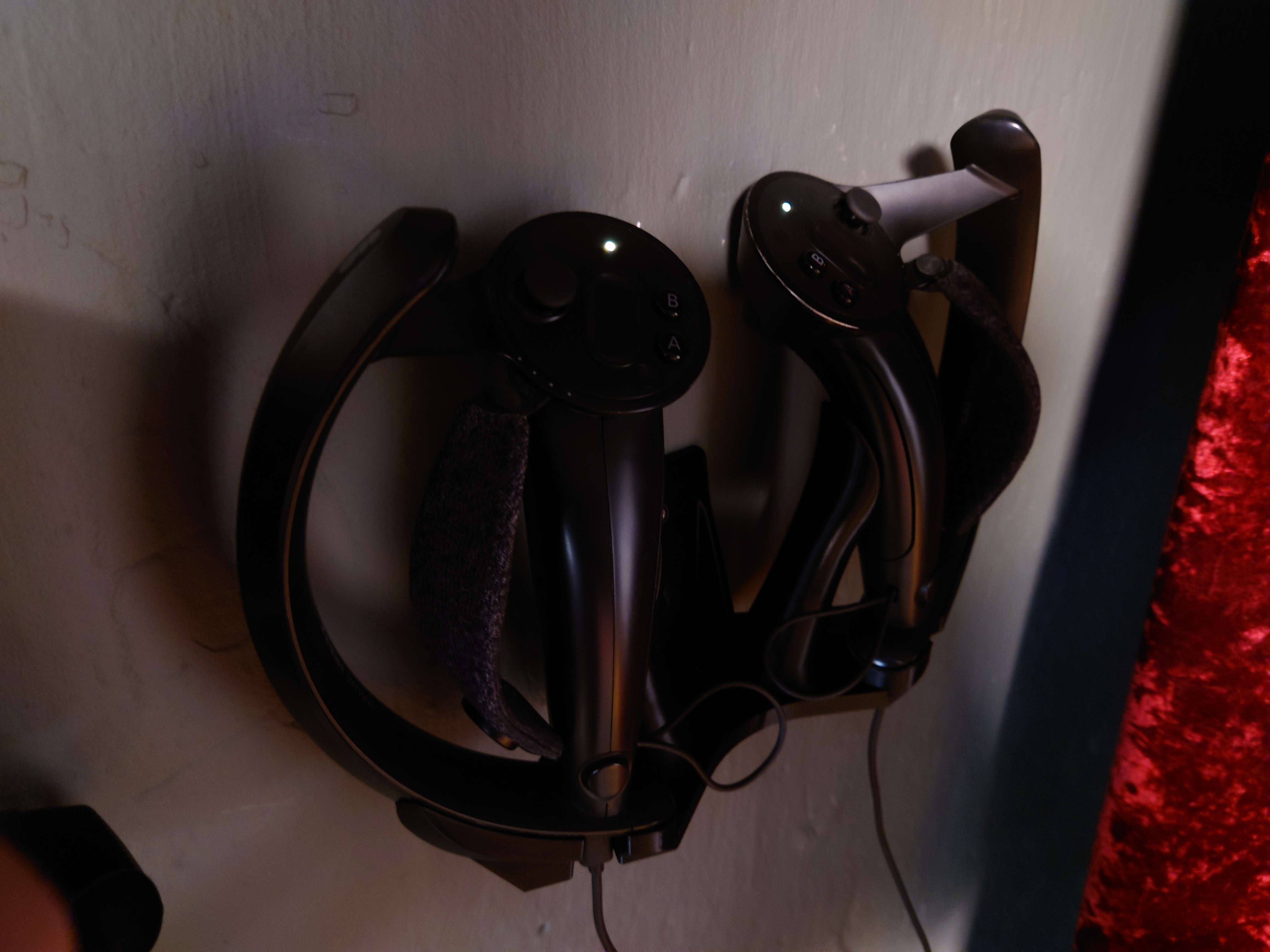 Valve Index HDM + Controllers Wall mount by algotn Download free STL