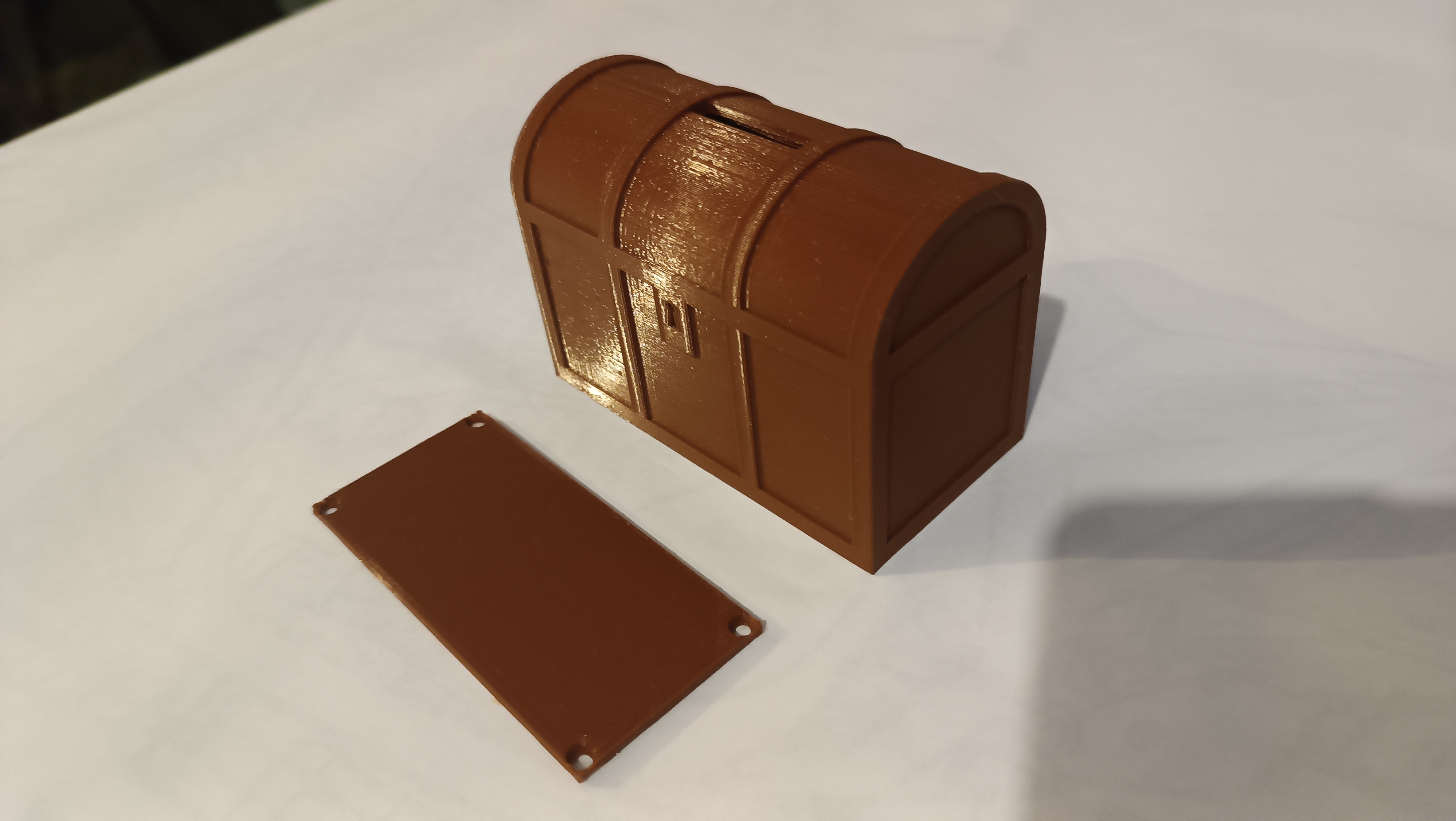 Piggy bank - Chest