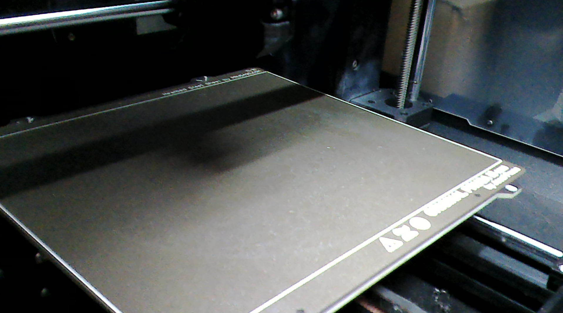 Magnetic Logitech C270 corner mount for Prusa enclosure by eifelfarmer ...