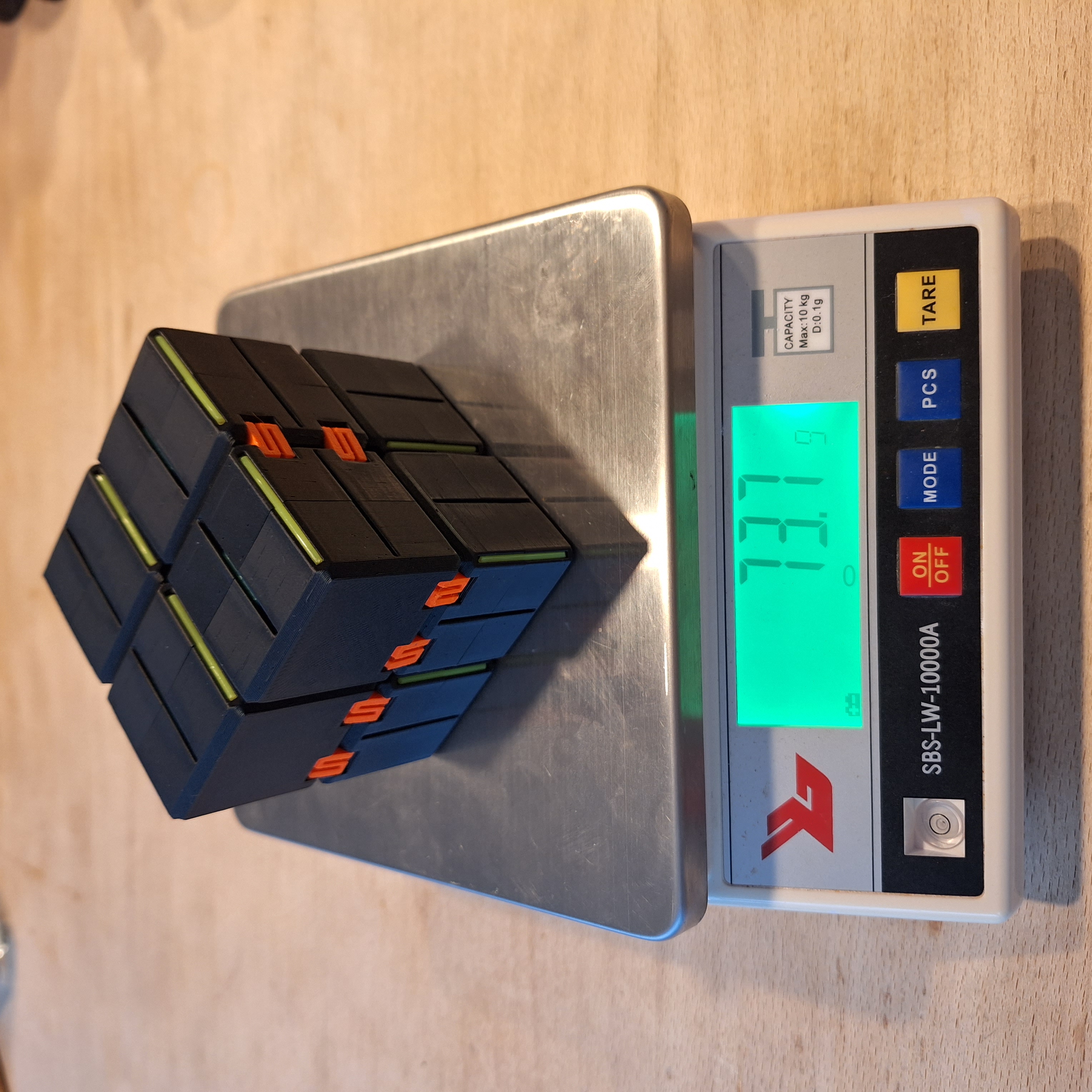 Gigantic Fidget Cube — miniatura 5