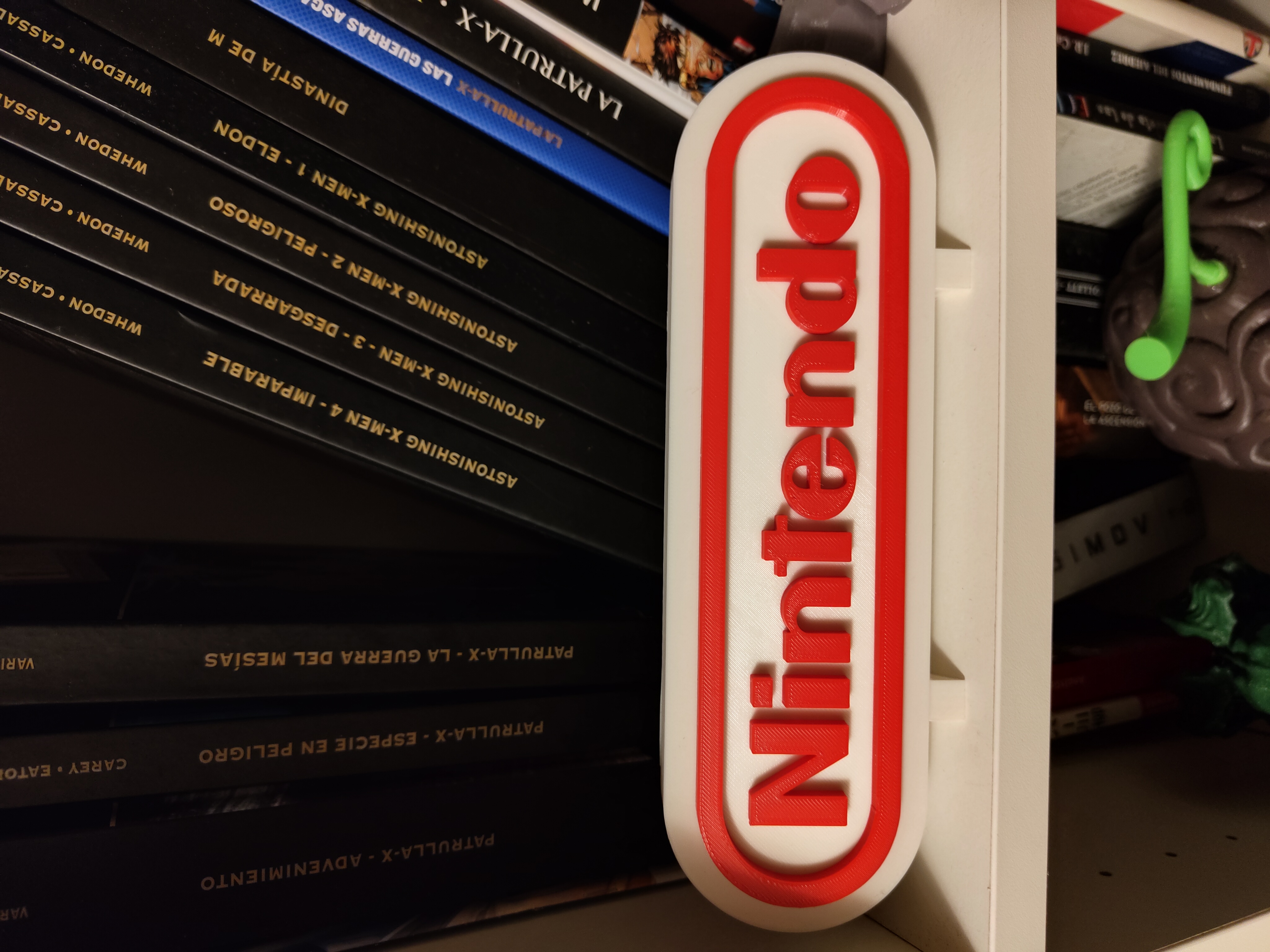 Nintendo Cartel & Stand