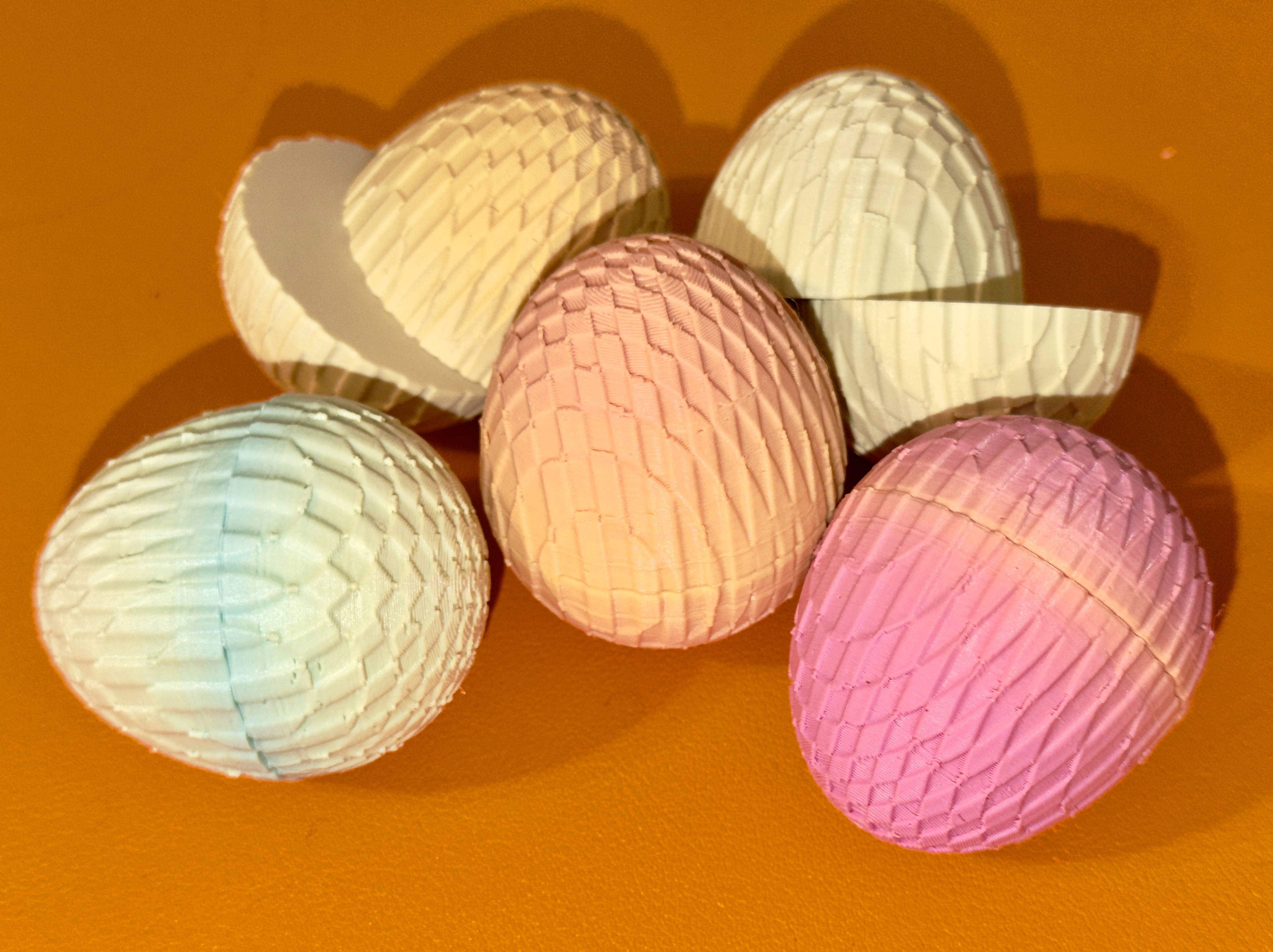 Miniatura 4 do modelo 3D Magnetic Easter Egg Fidget