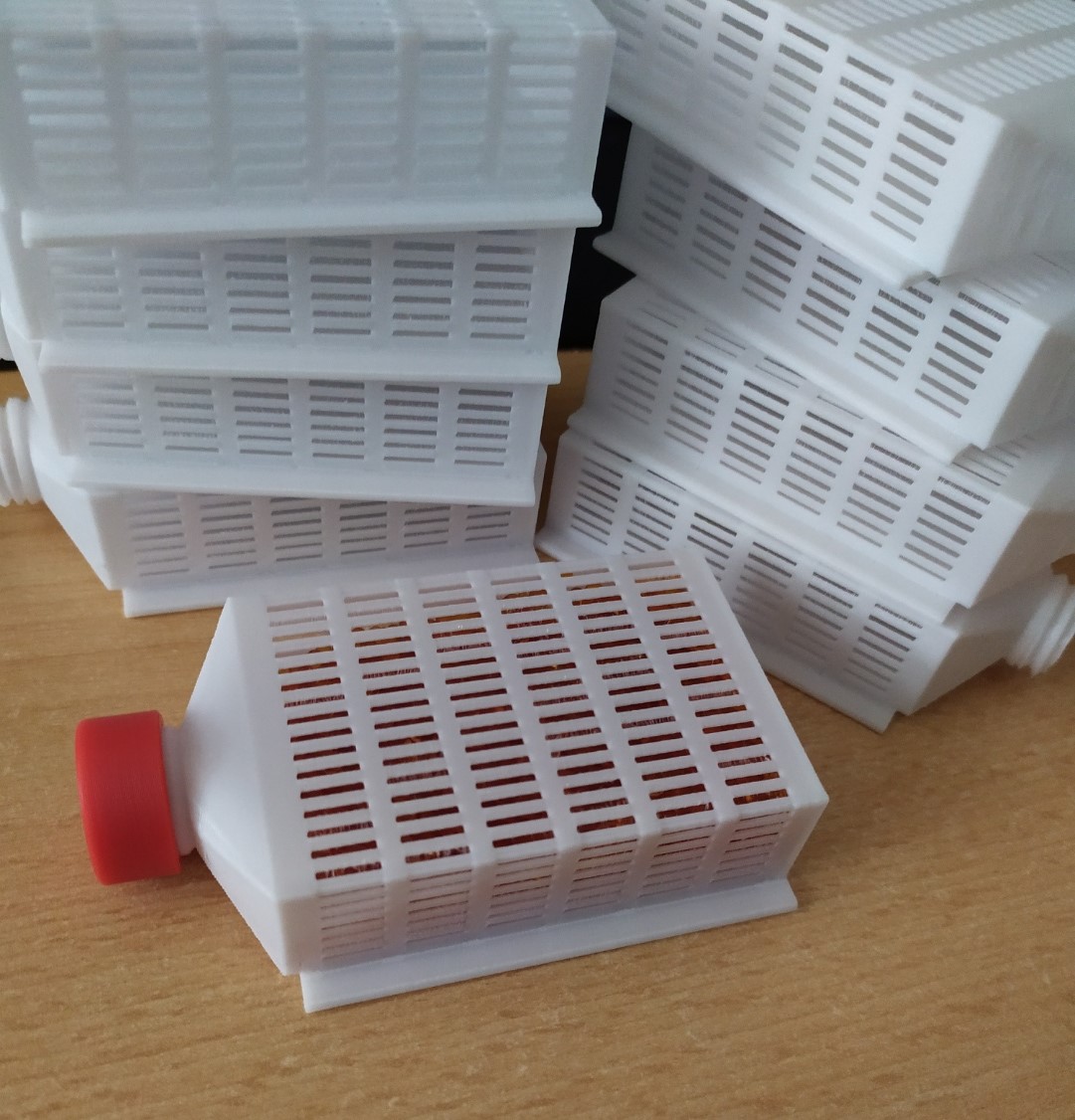 Desiccant container for dry boxes