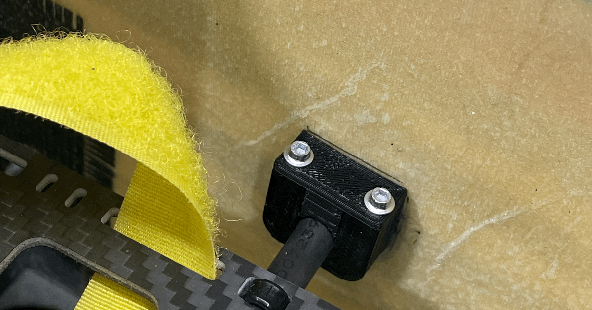 Removable Battery Tray by Chad Northeast Download free STL model