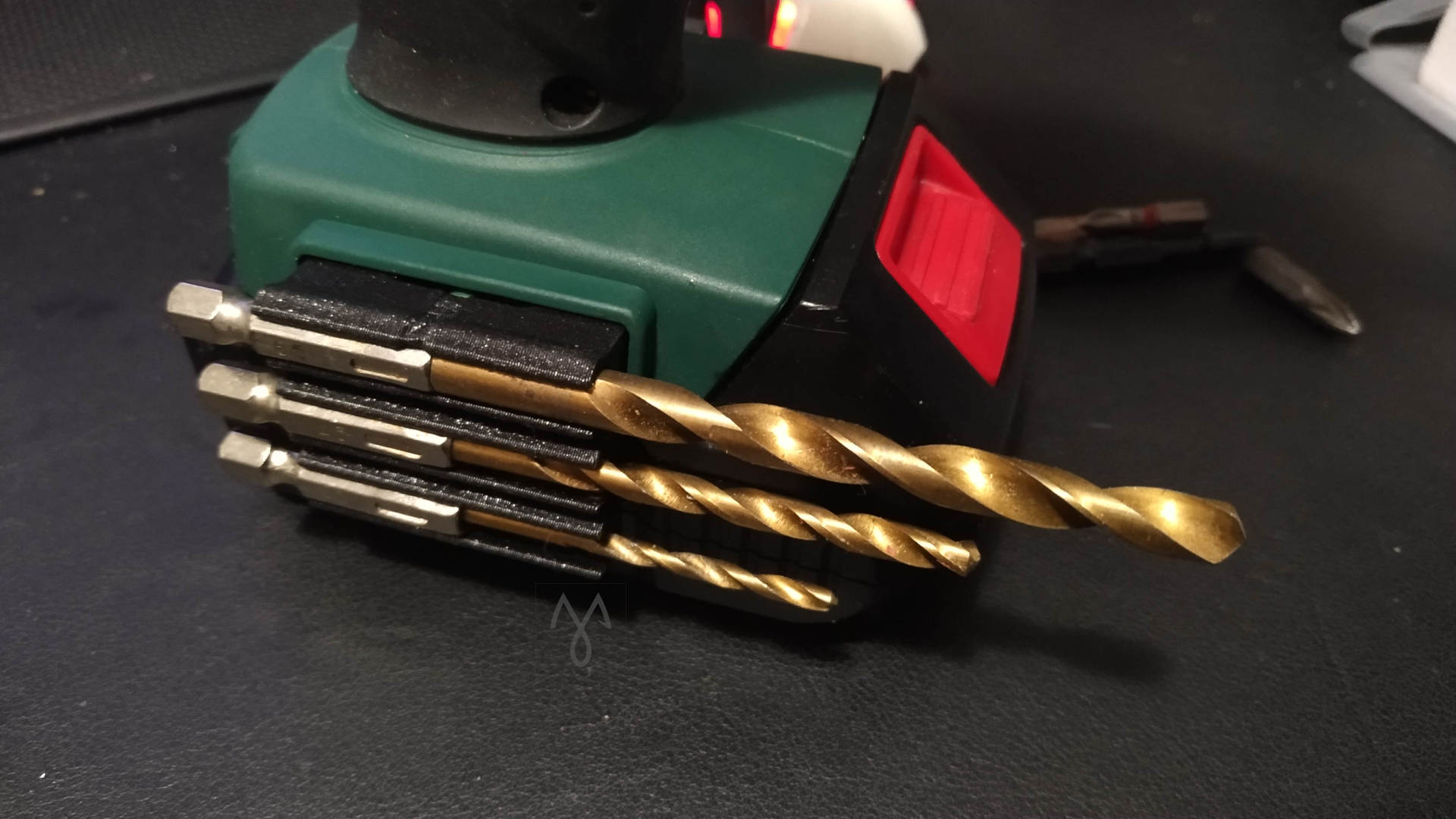 Integrated Hex Bit Holder (x6) For Parkside PDSSA 18 A1