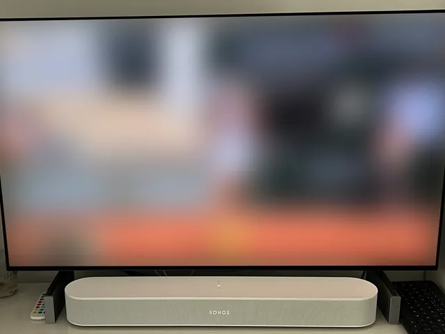 LG OLED TV C2 42" Riser