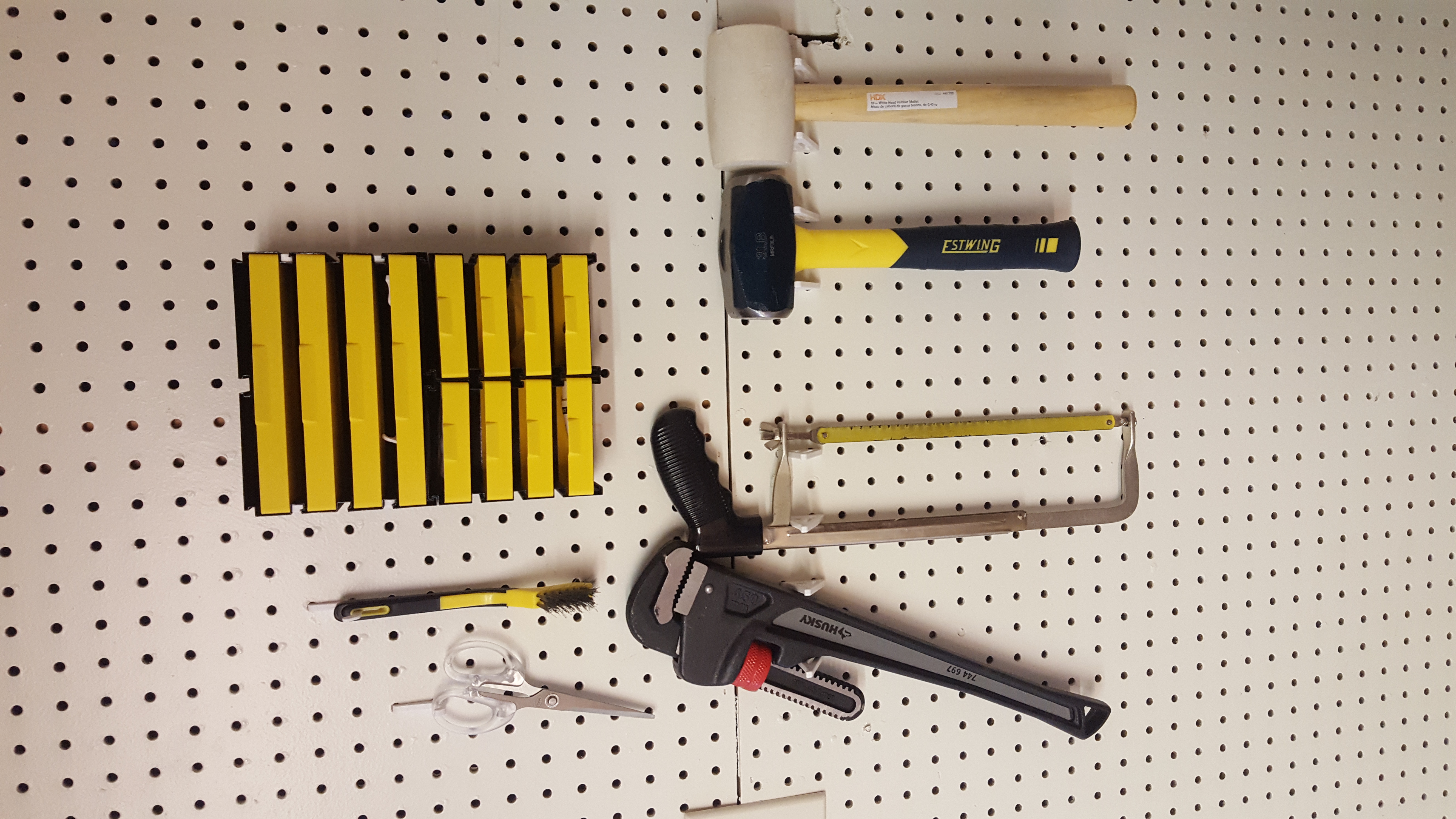 Parametric Peg Board Hook/Support/Drawer Holder 3D model thumbnail