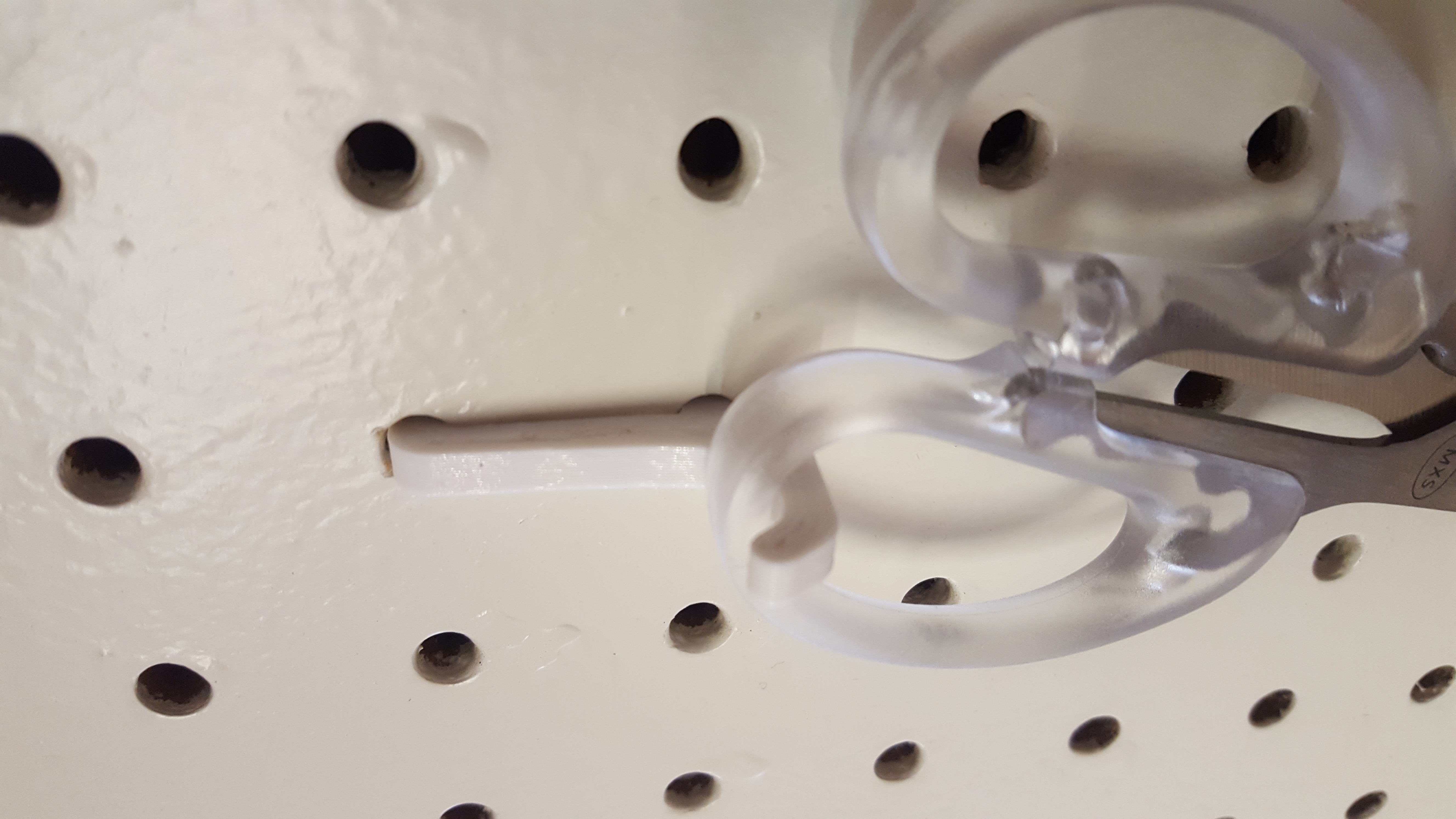 Miniatura 3 do modelo 3D Parametric Peg Board Hook/Support/Drawer Holder