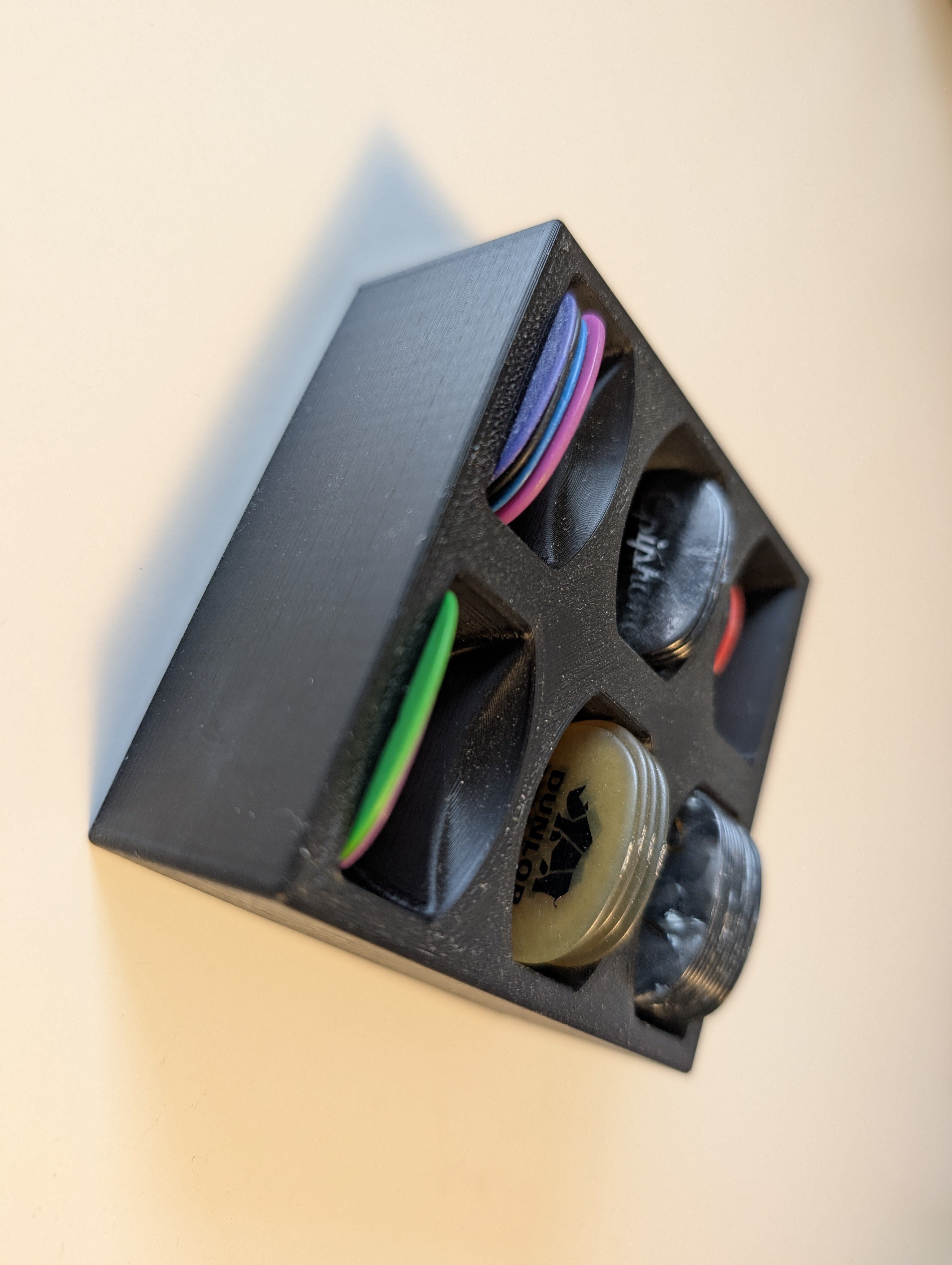 Guitar picks holder