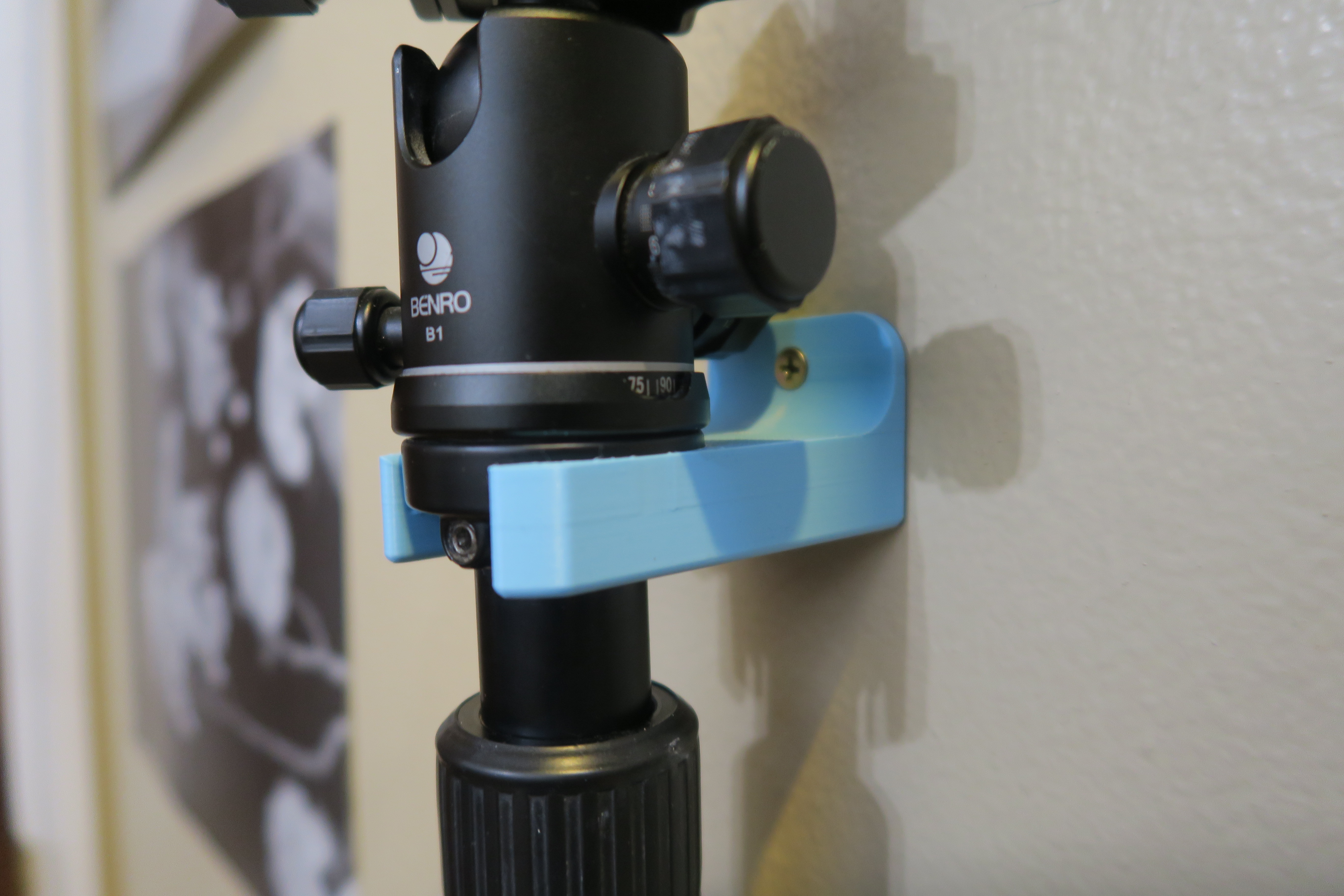 Benro B1 Tripod - Wall Mount