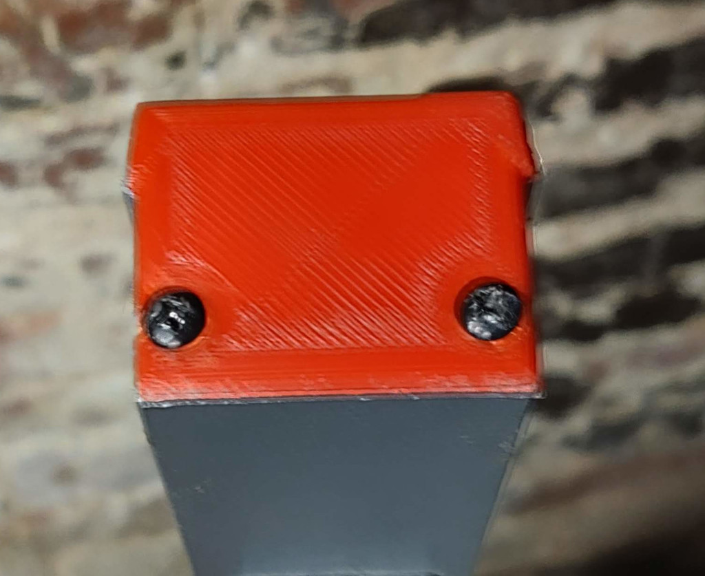 Power strip end caps by Tom Scofield Download free STL model