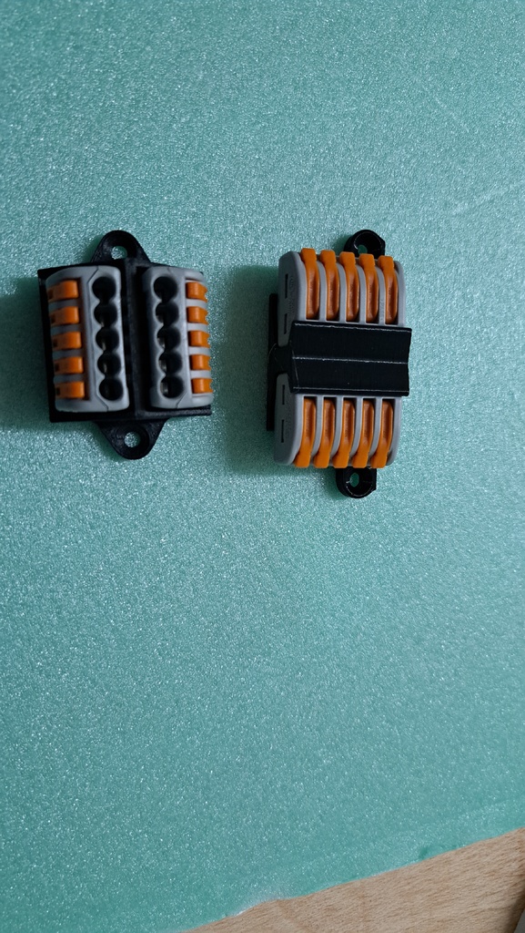 Wago Klemmenhalter diverse Varianten für zwei Klemmen / Wago terminal holder various versions for two terminals