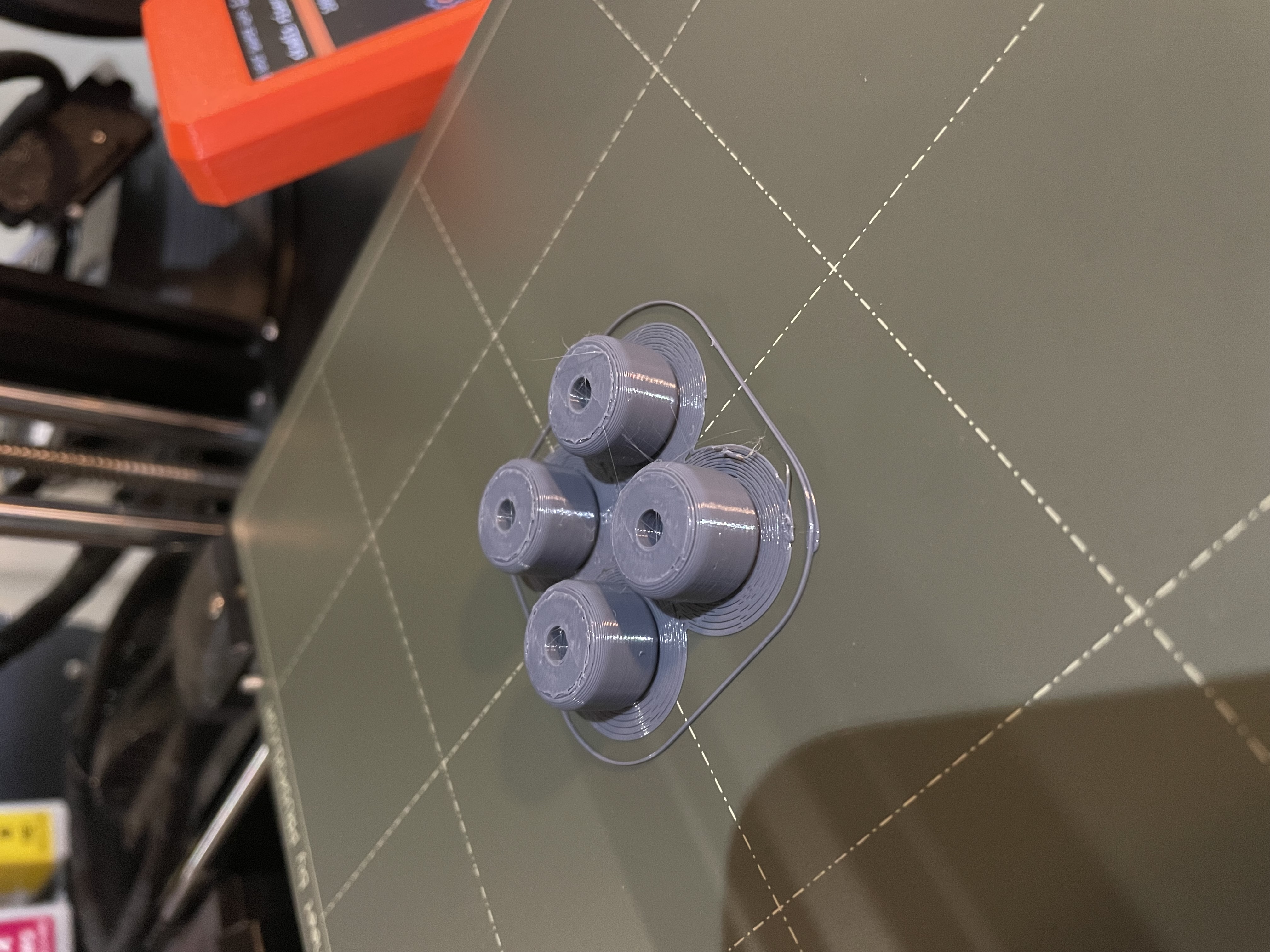 Skadis Spacer