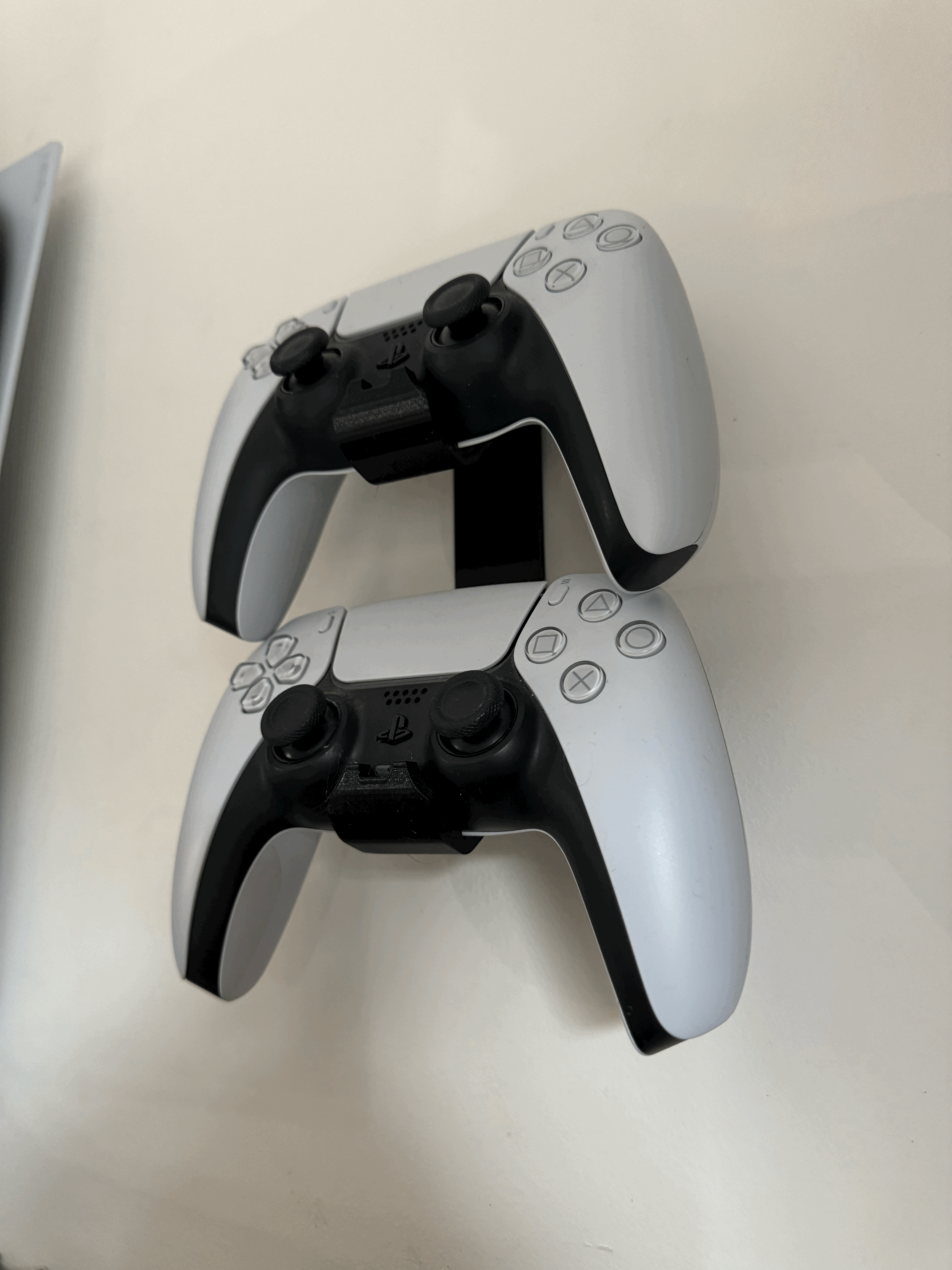 PS5 controller wall holder - dual