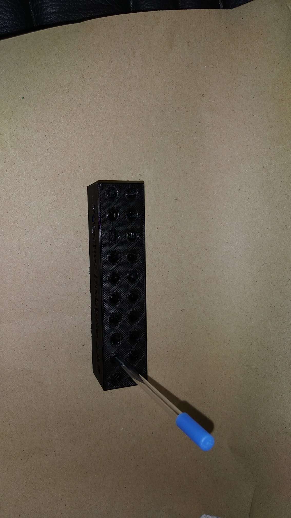 Rack for EPR cuvettes by upolspiz Download free STL model