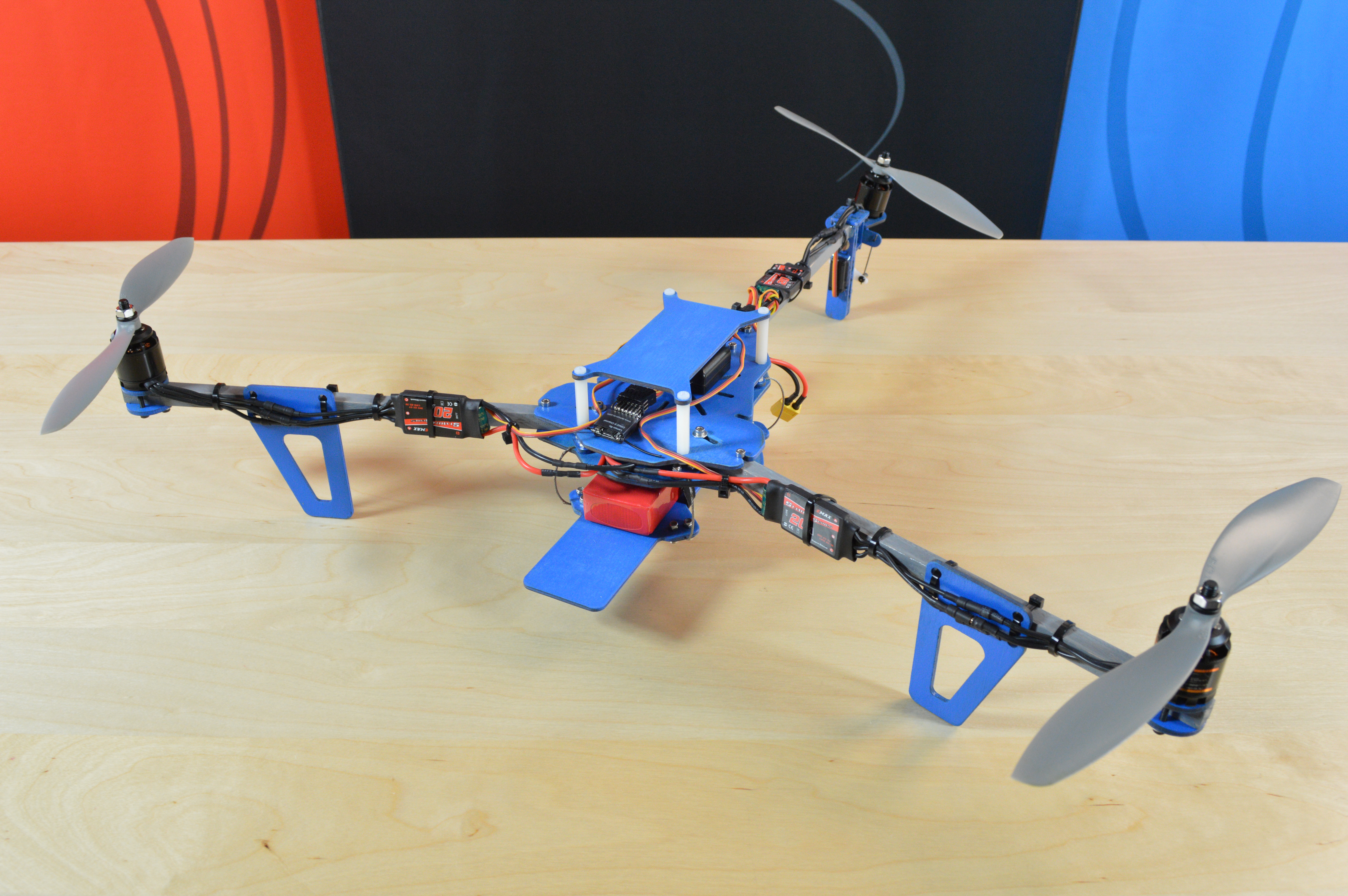 Maker Hangar Tricopter Tail Pivot