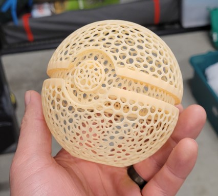 Pokeball Voronoi