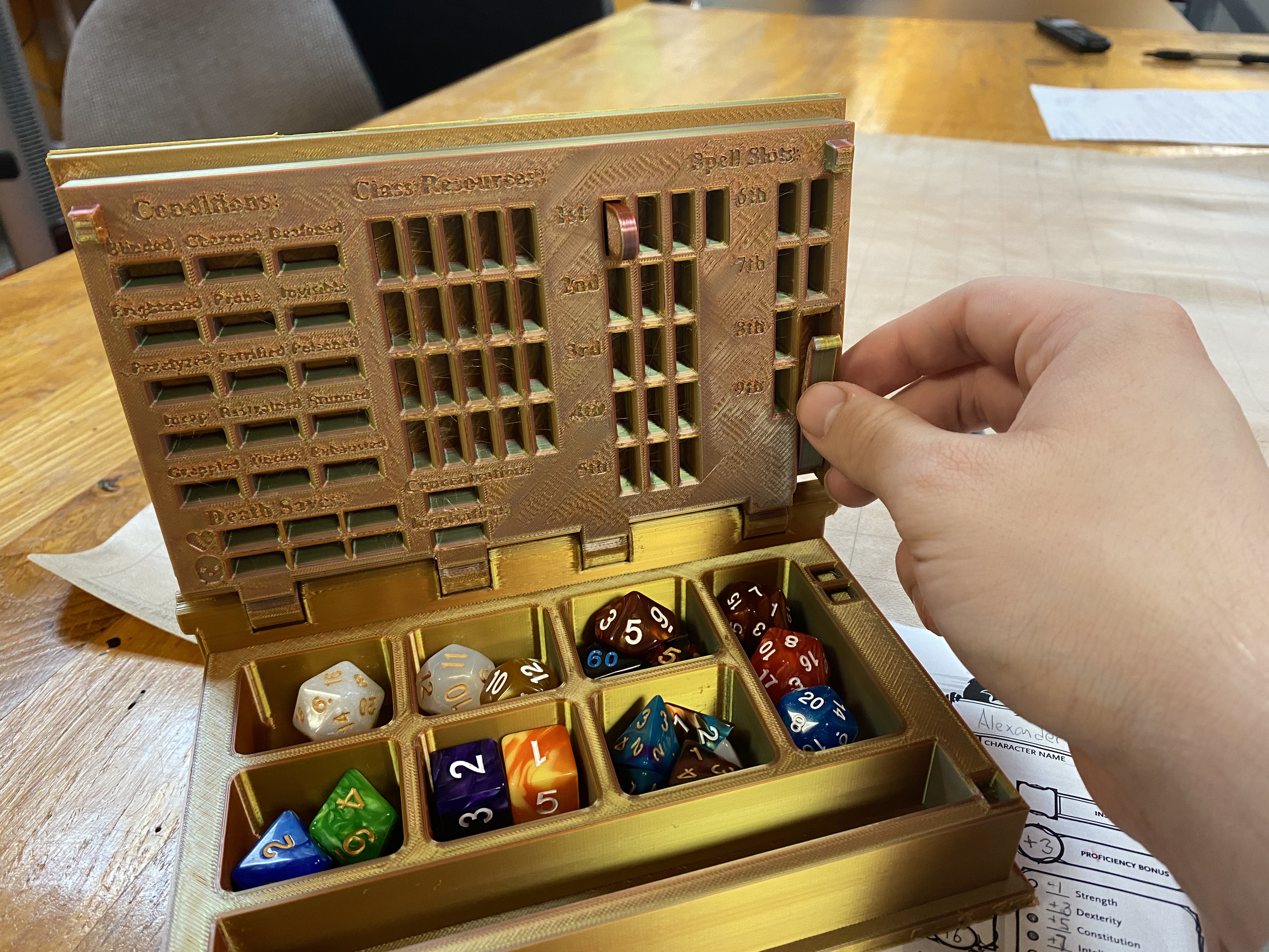Miniatura 6 do modelo 3D D&D Tracker Booklet