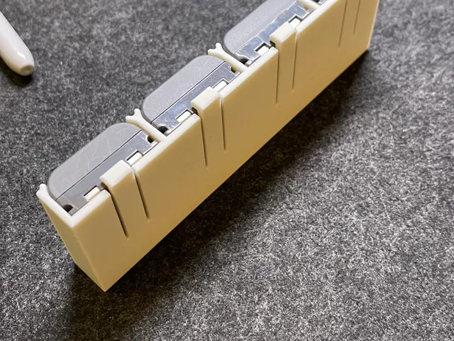 Canon NB-2LH Battery Holder