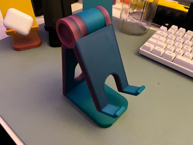 Adjustable Phone Stand v2 (superseded)