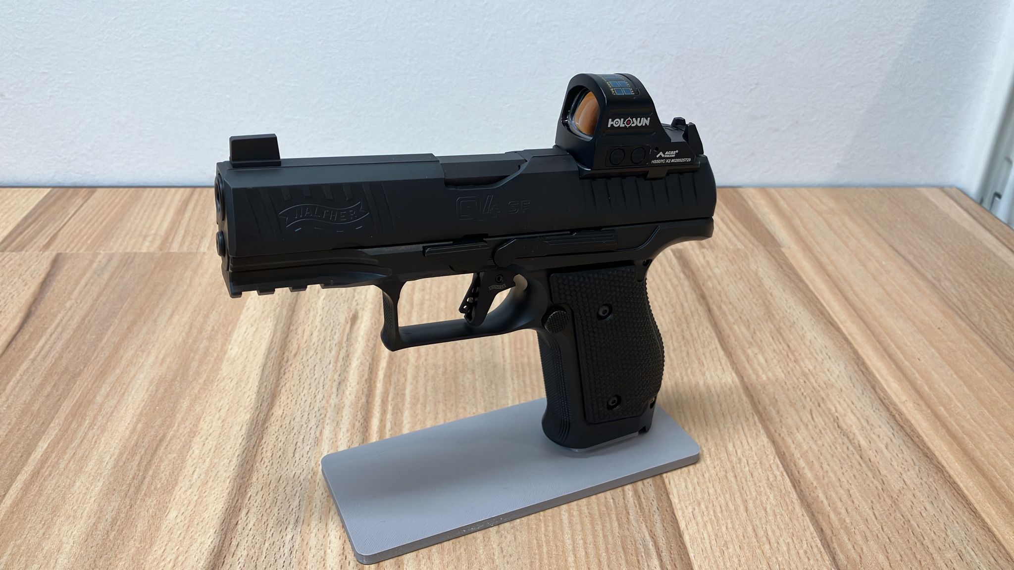 Walther Pistol Stand by Mike81622 Download free STL model