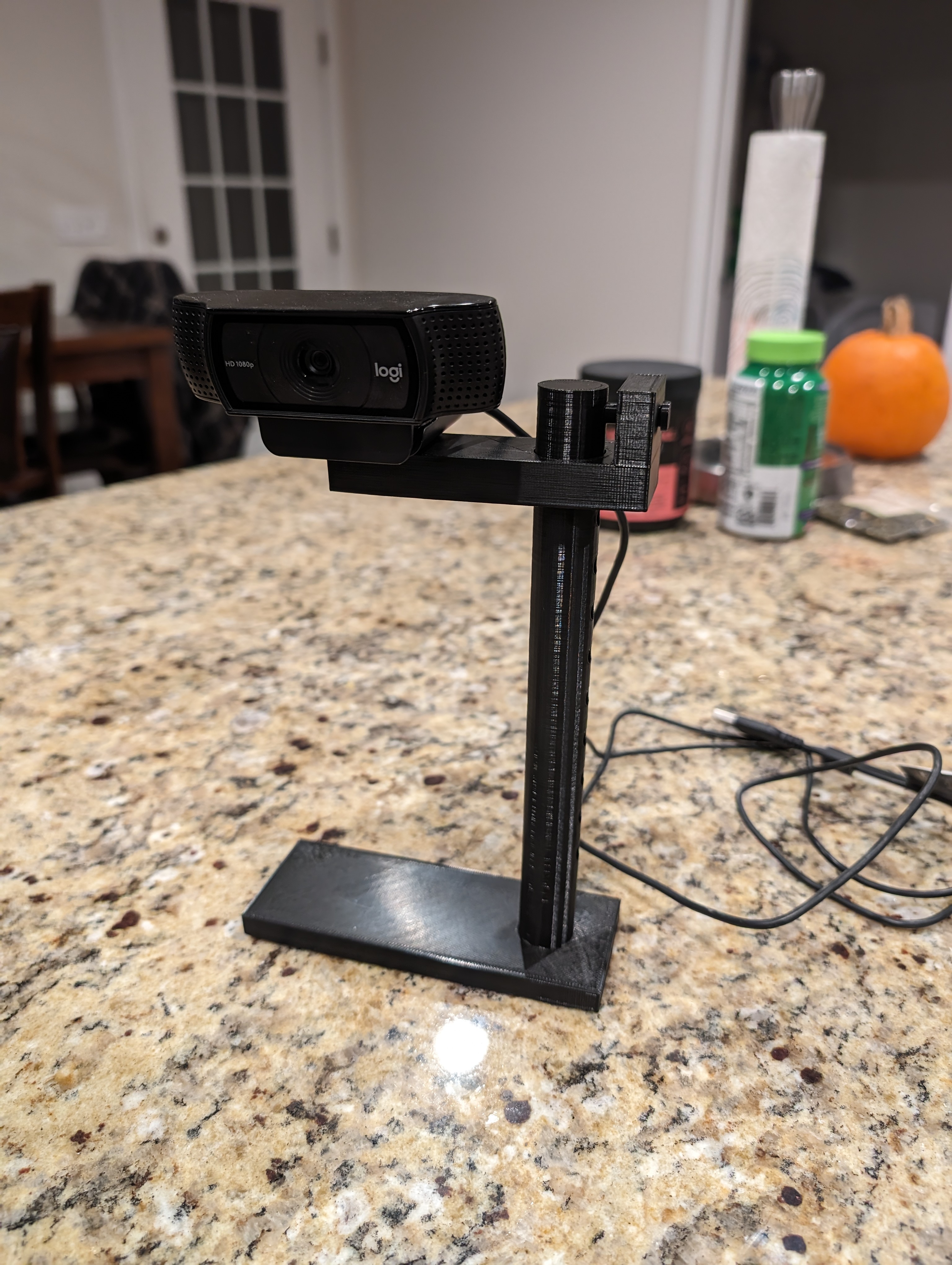 Adjustable Desktop Webcam Mount